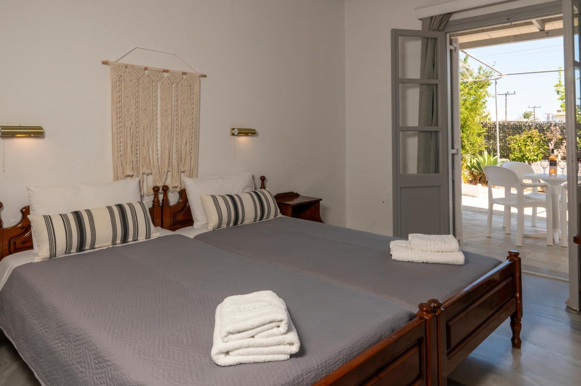 Irene Leros Aparthotel