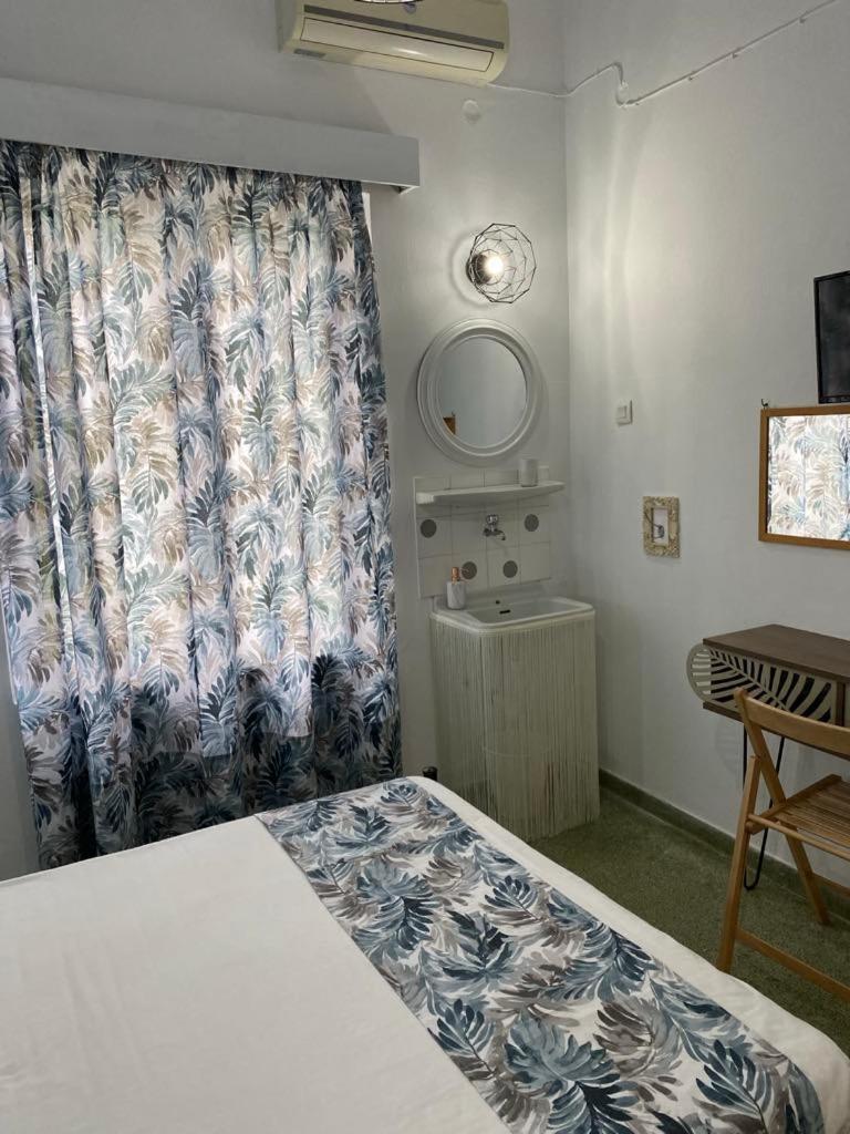 Thalia Hotel Kamena Vourla