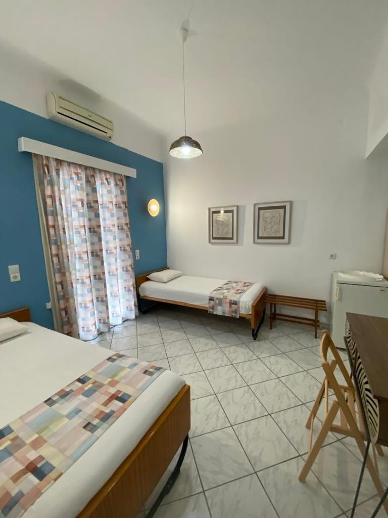 Thalia Hotel *
