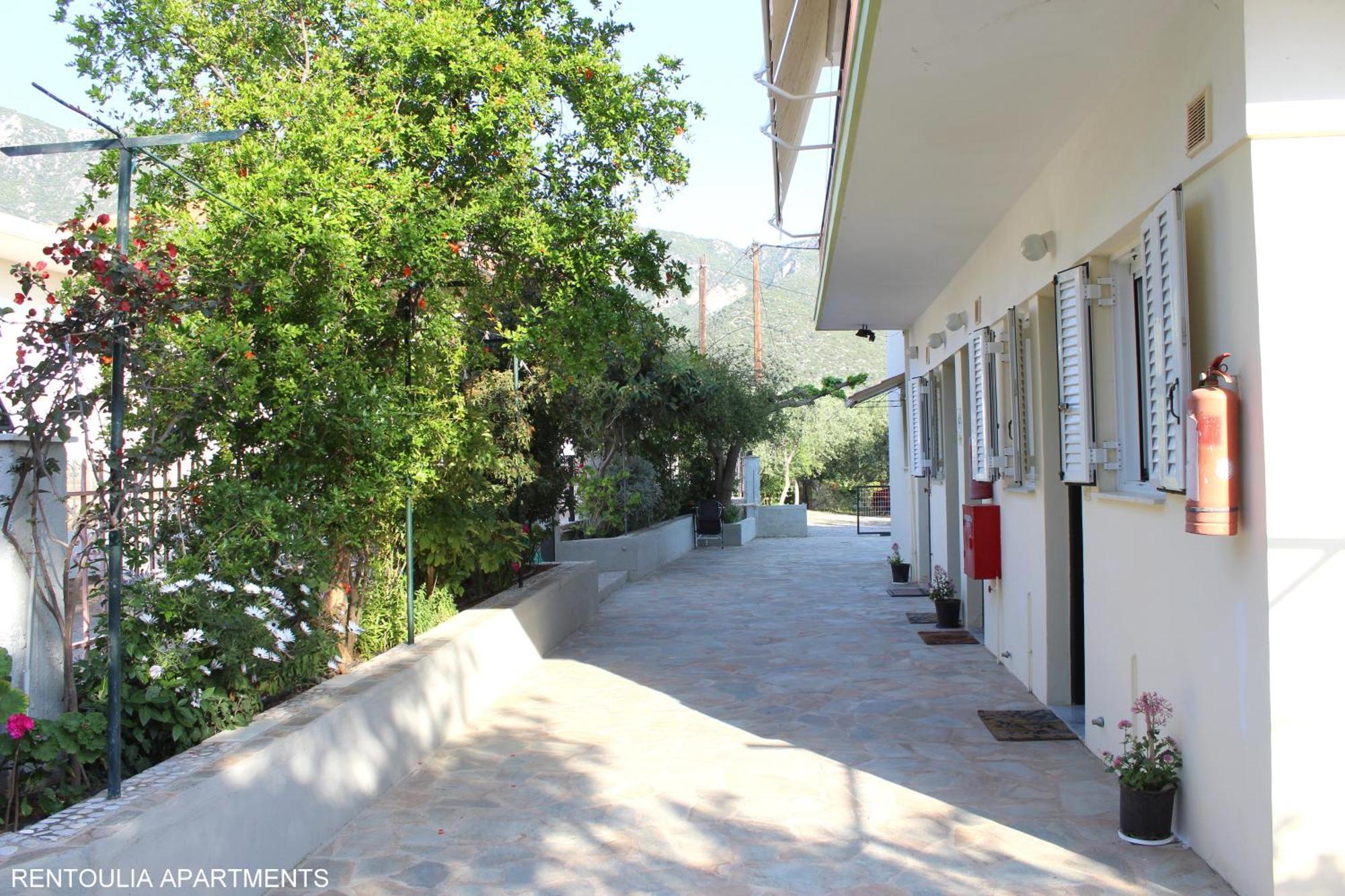 Apartment Rentoulia Poulithra