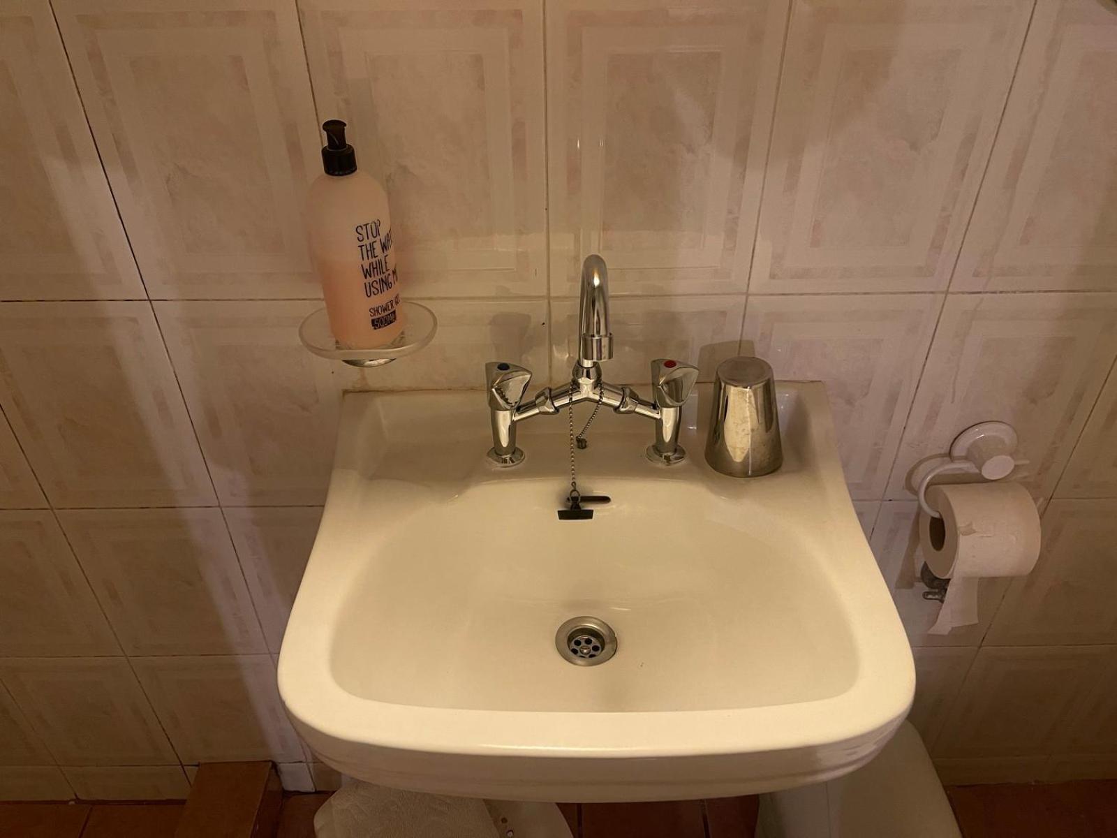 Pislis Guest house