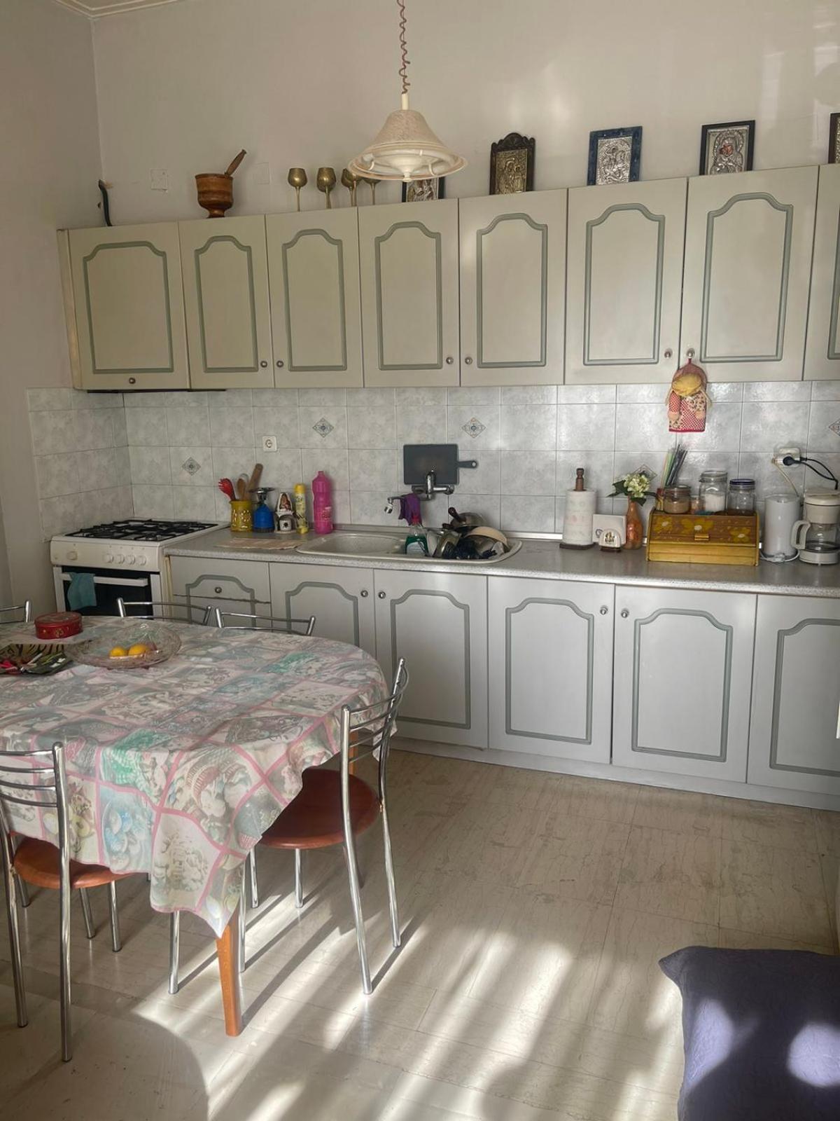 Pislis Guest house *