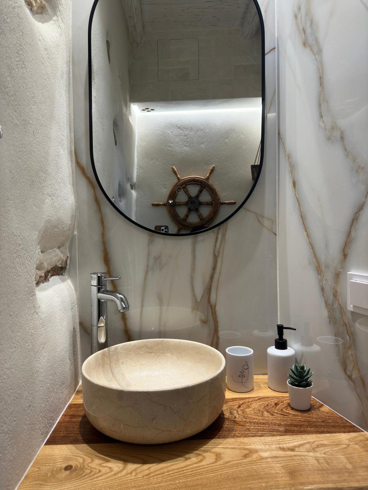 Porto De Calma Naousa (Paros)