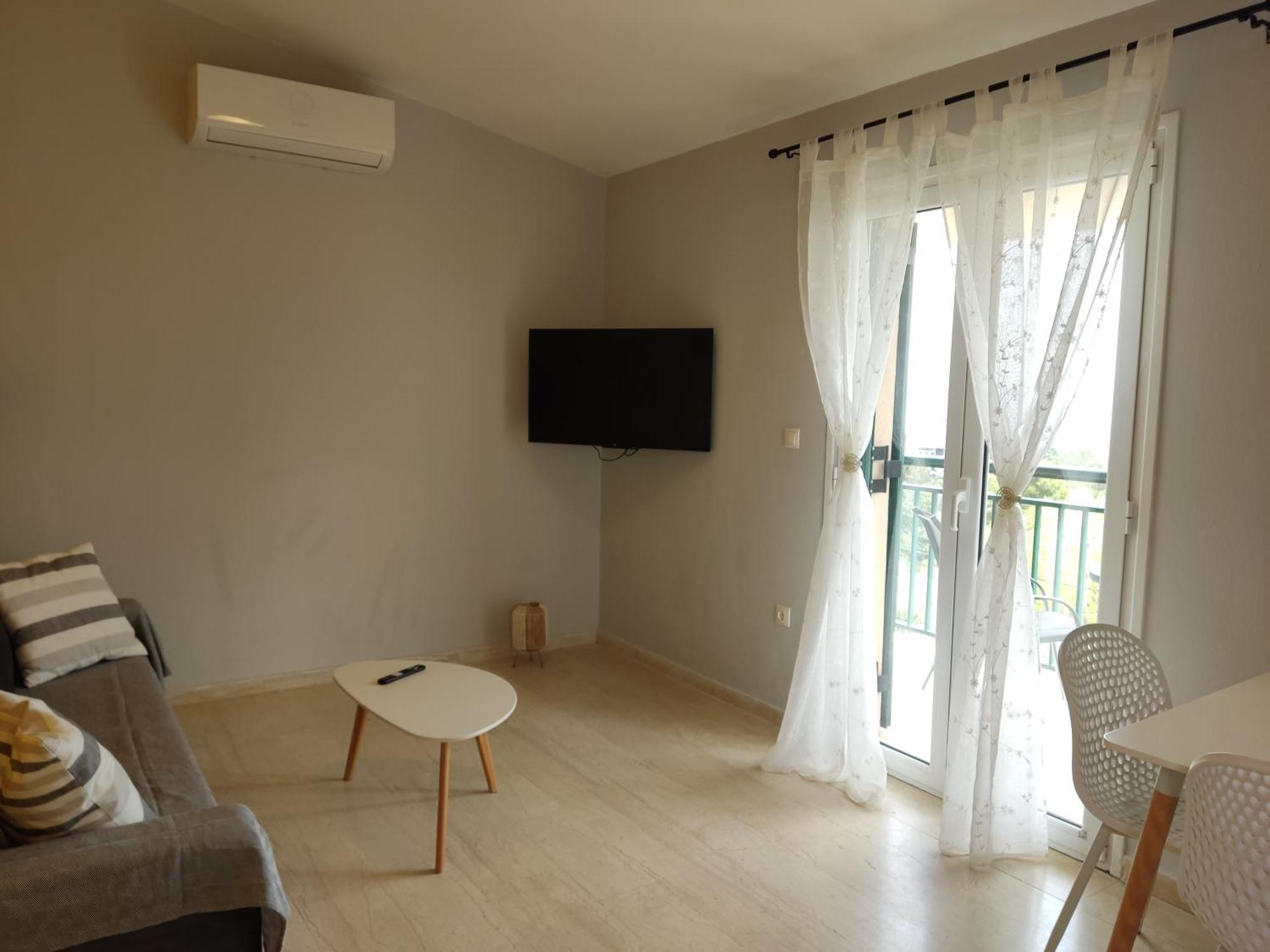 Blue & , - Corfu 1&2-3&4 Apartment *