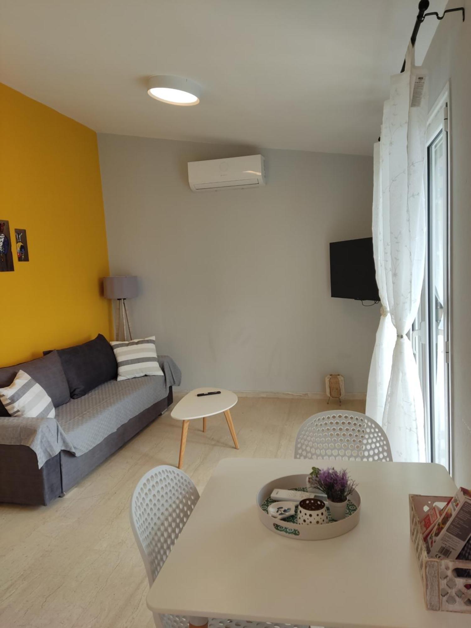 Blue & , - Corfu 1&2-3&4 * Dassia (Corfu)