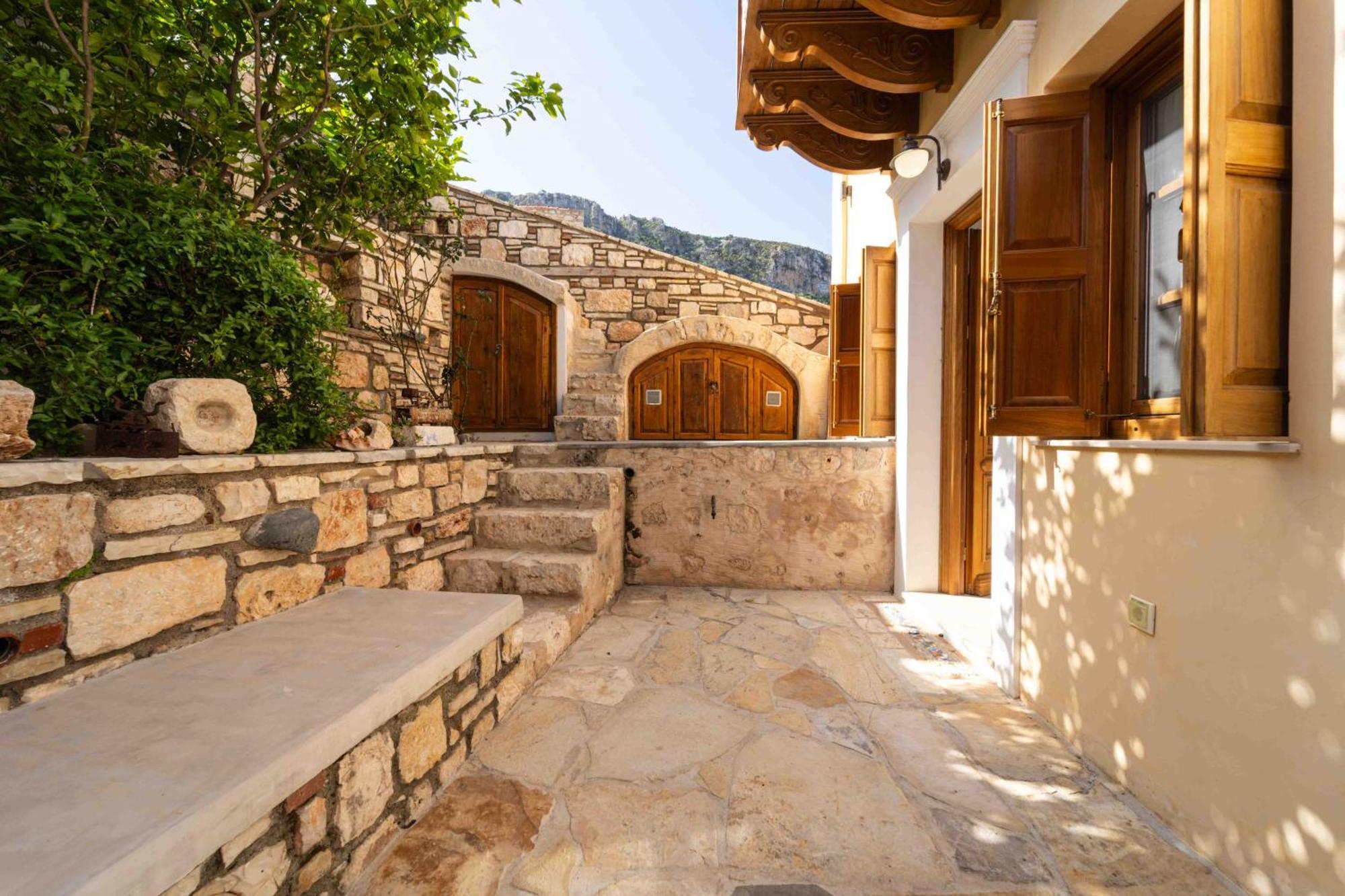 Alexandros Holiday home *