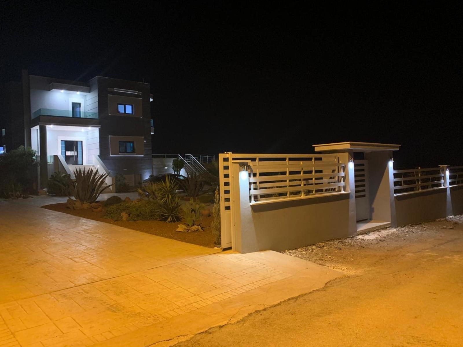 Maria Luxury Lechaio