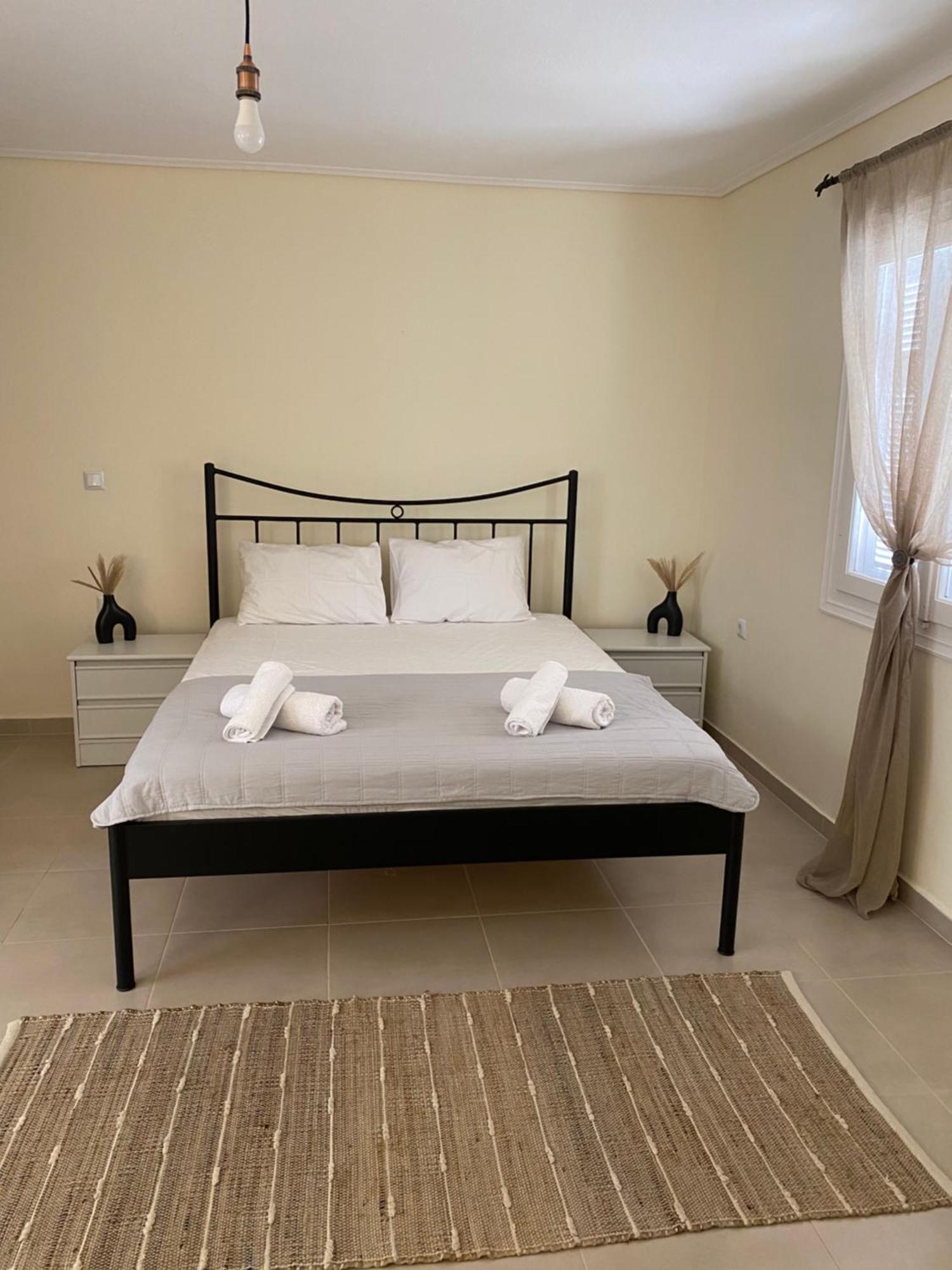 Coastal Haven * Kalamata