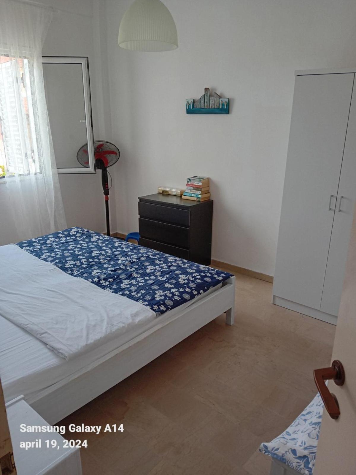 Acharavi Apartment