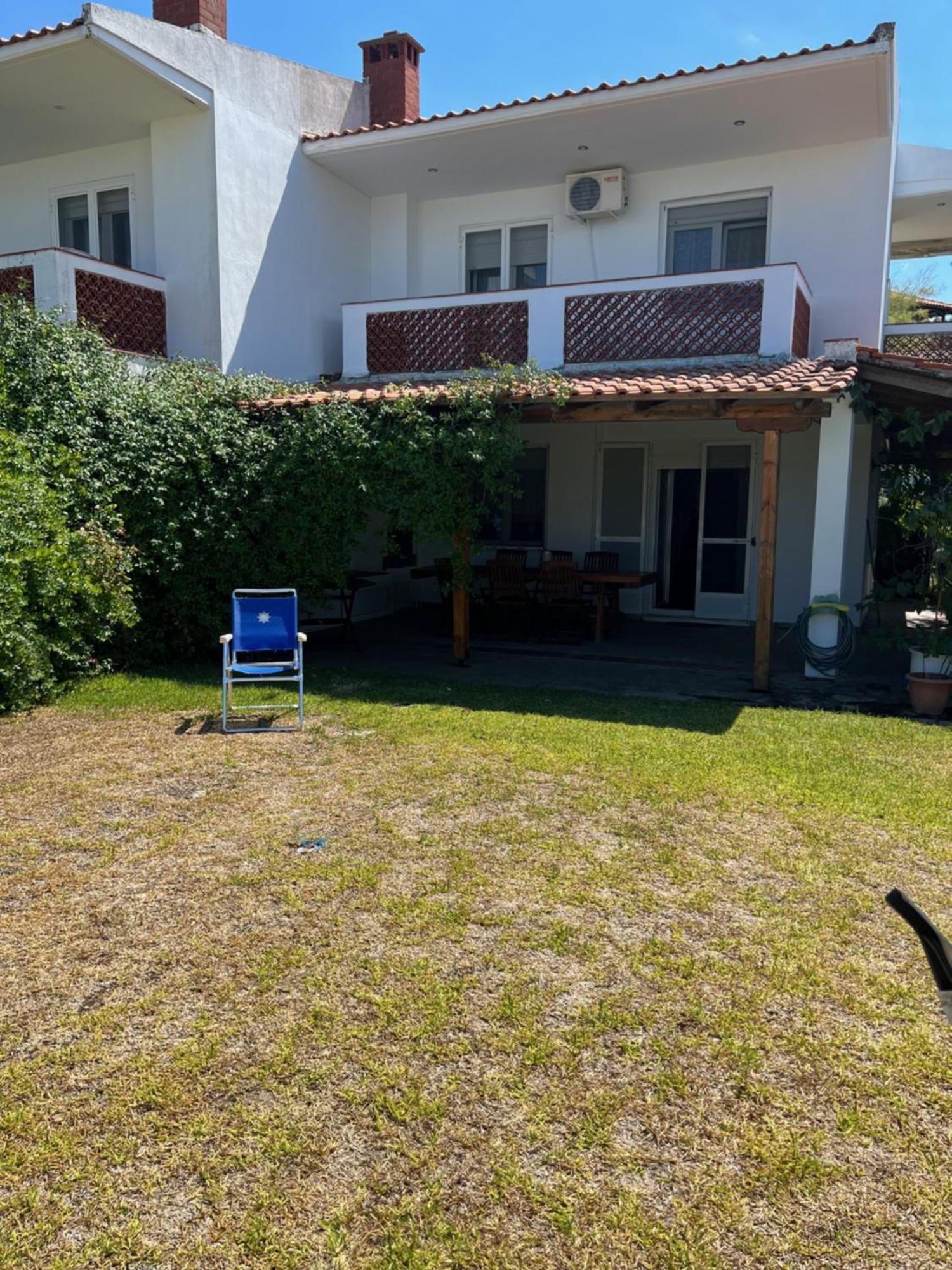 House Seafront Latoura Holiday home