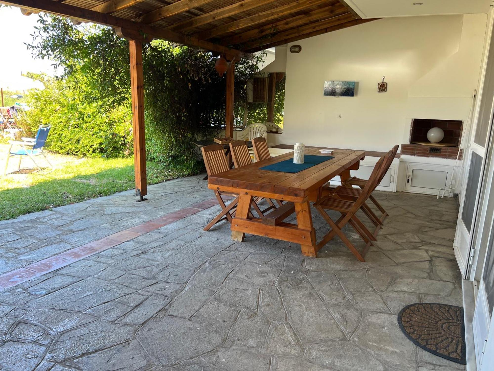 House Seafront Latoura Holiday home *