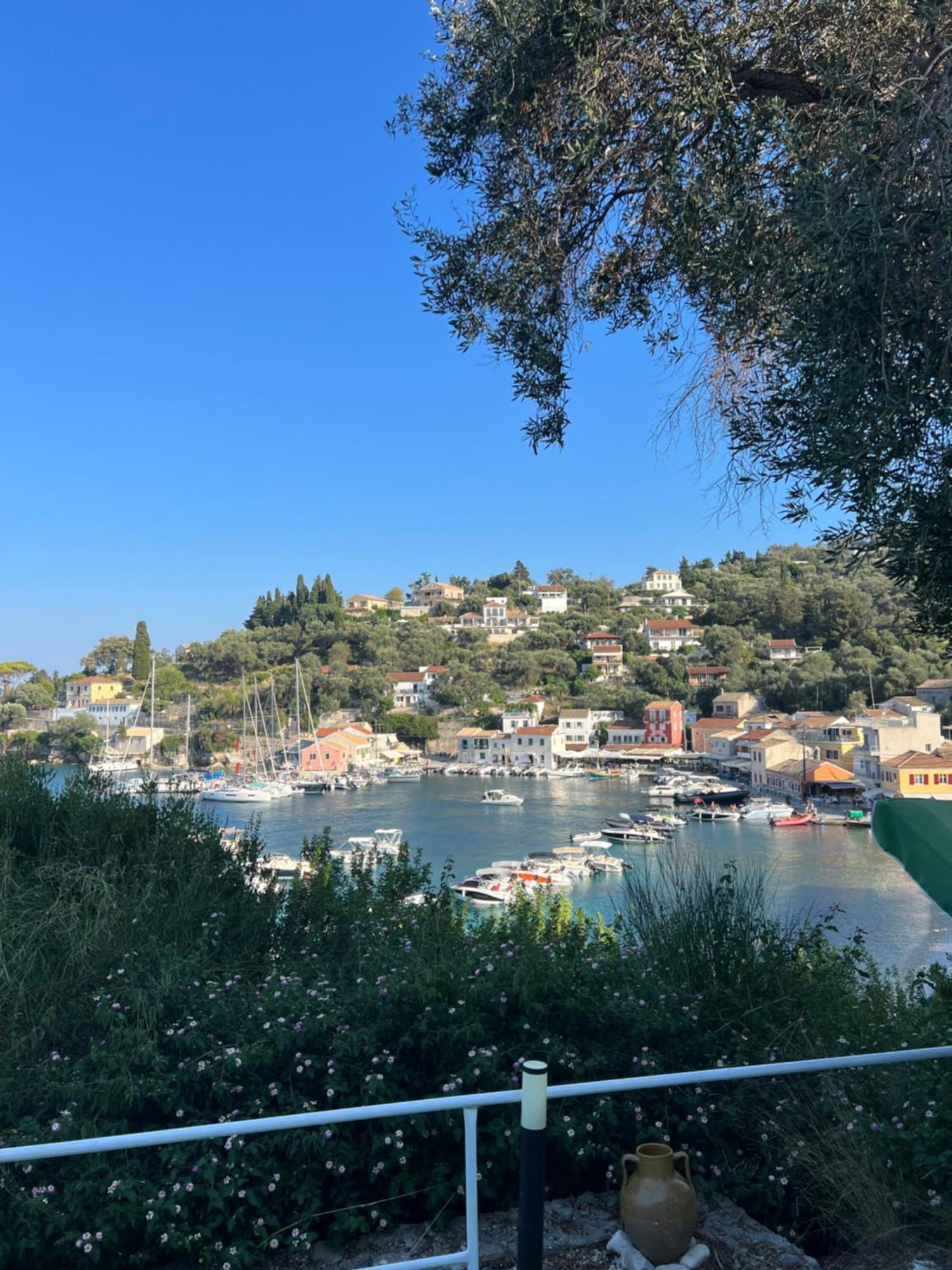 Aronis Spyros Panoramic Seaview *