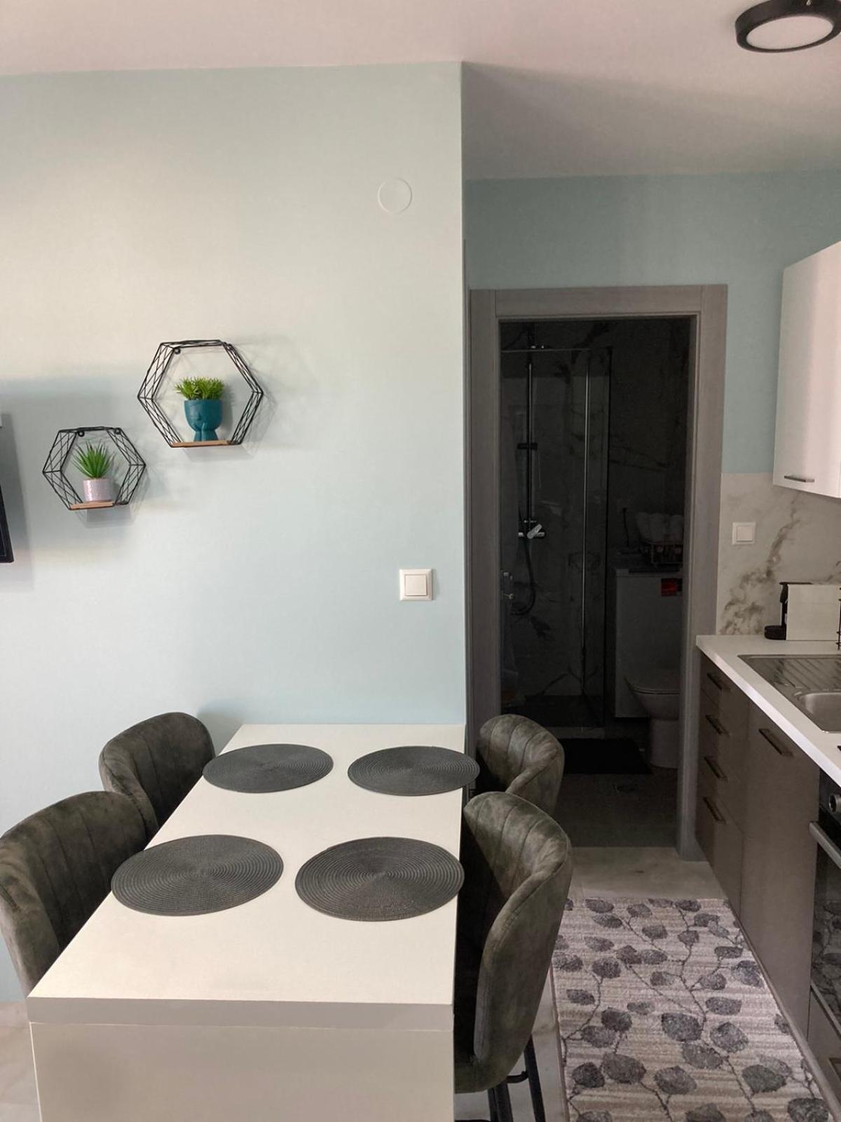 Valantis Apartment