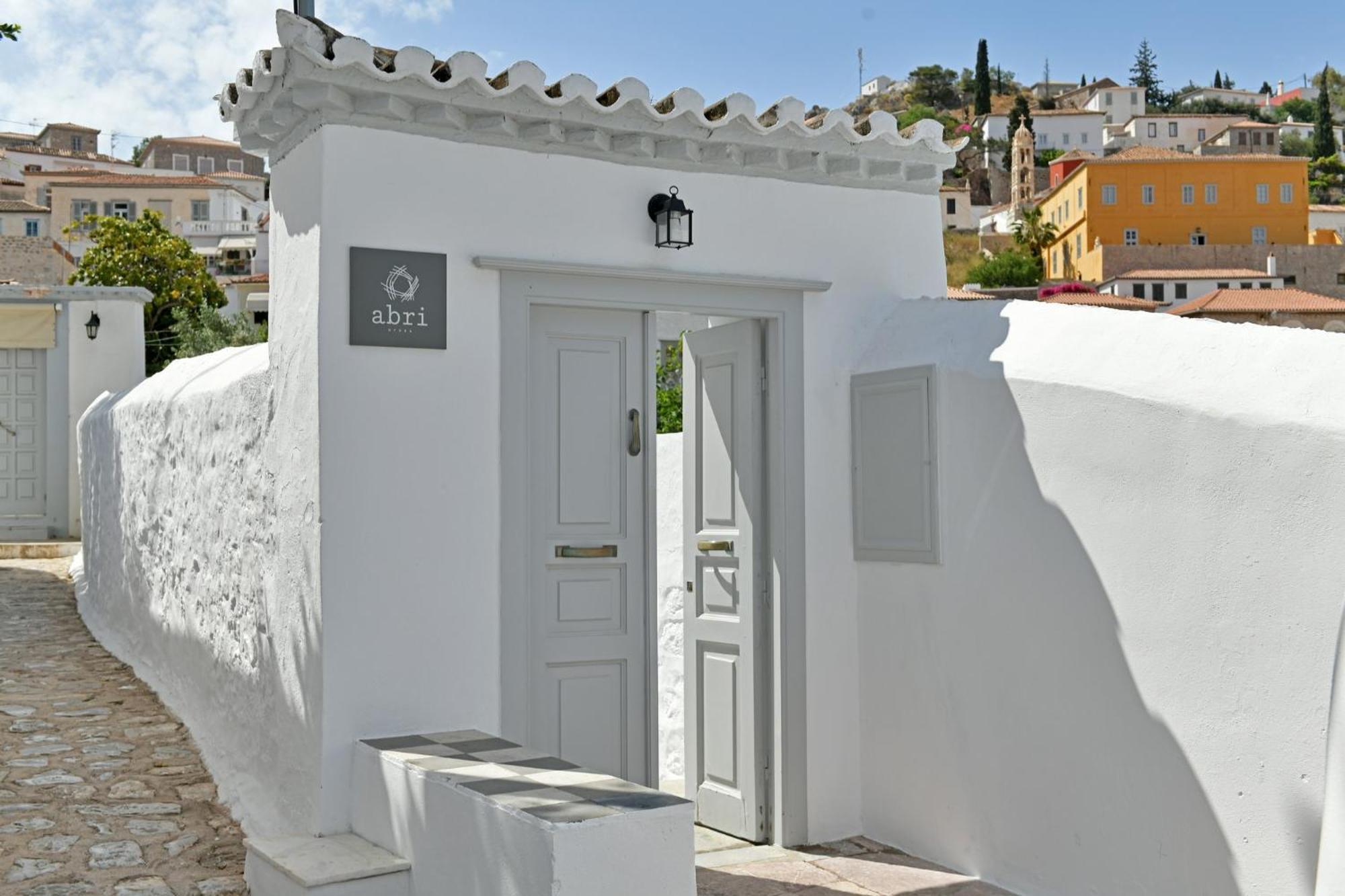 Apartment Abri Hydra