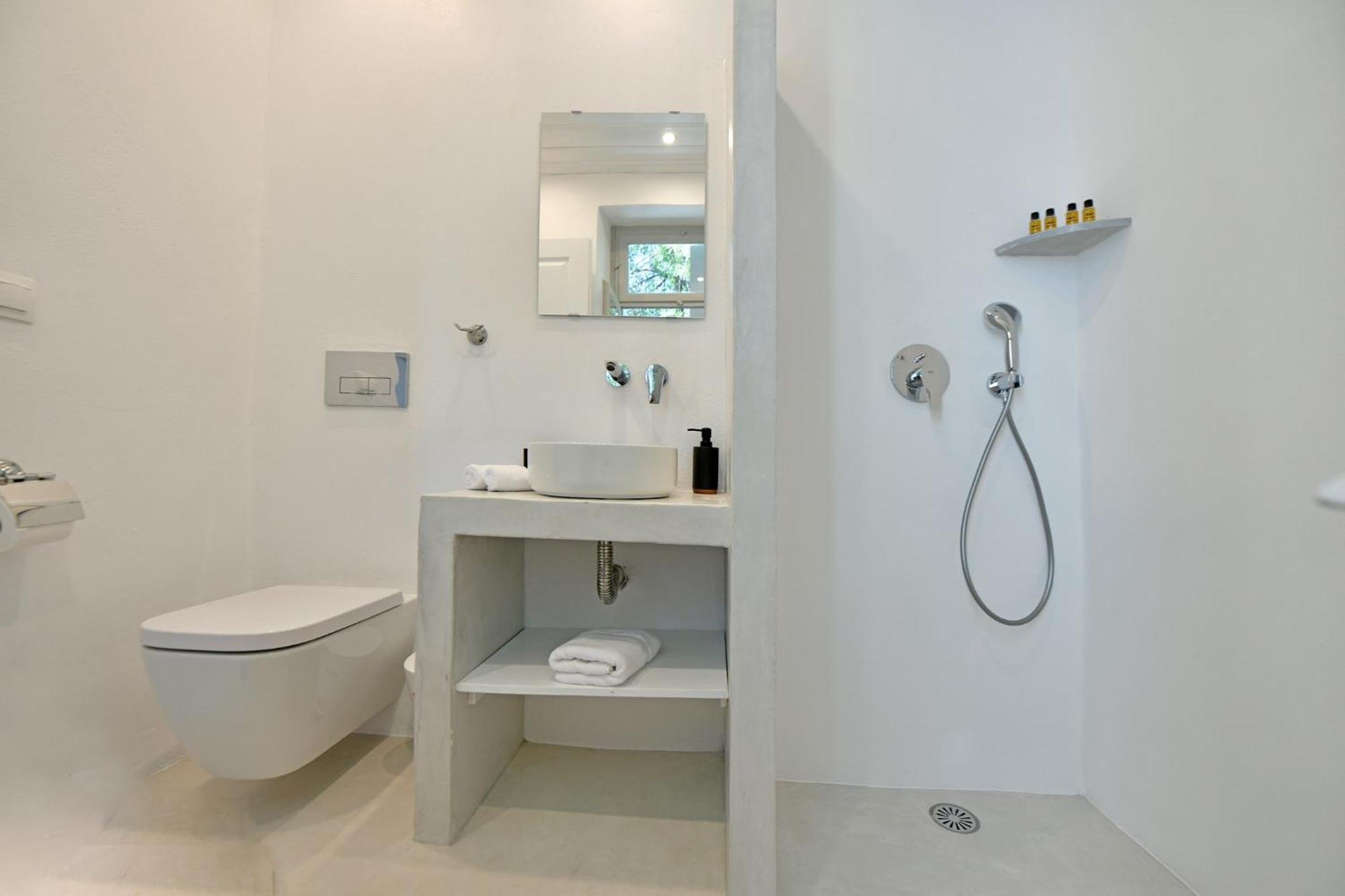 Abri Hydra Apartment *