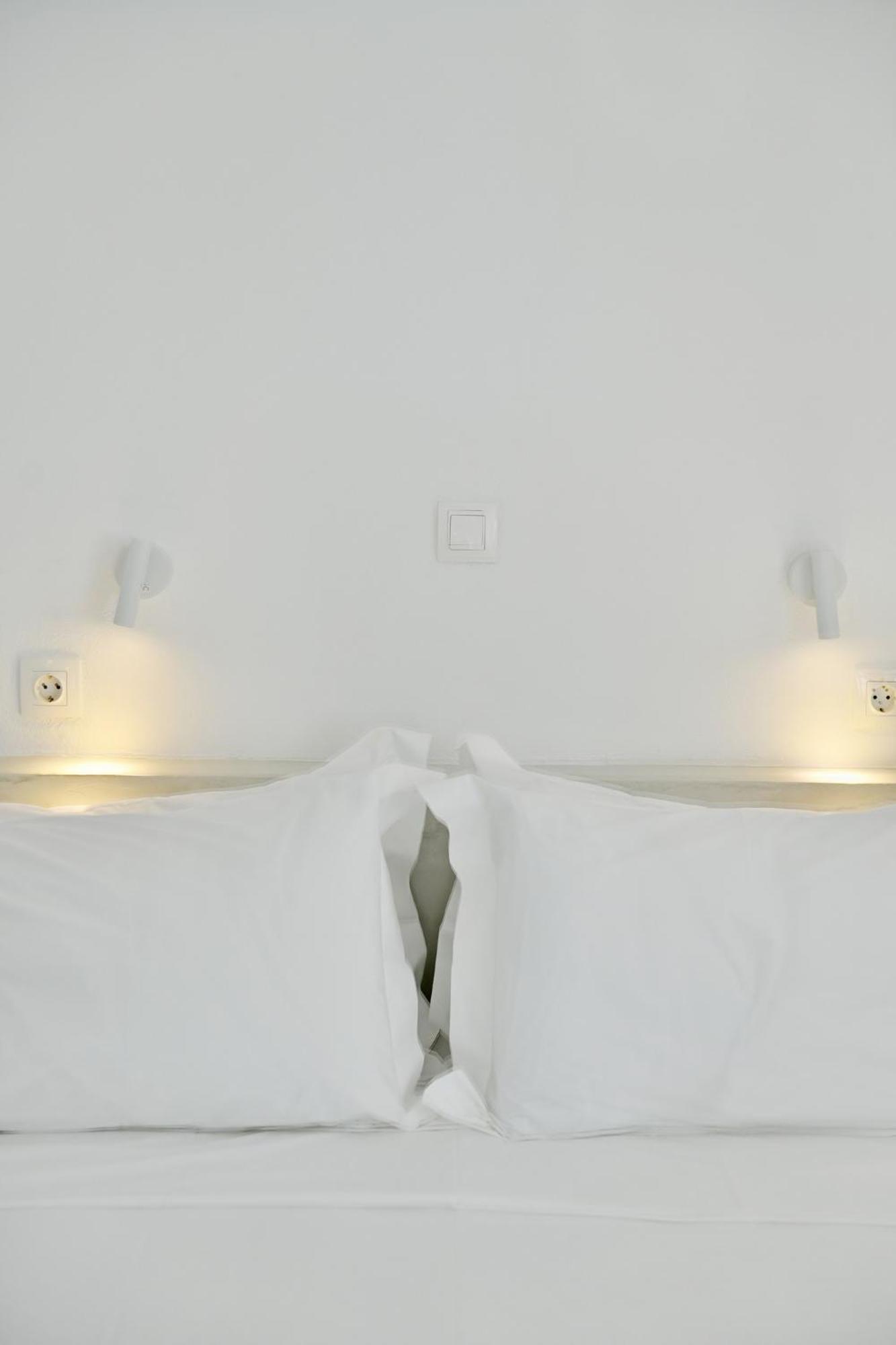 Abri Hydra Apartment *