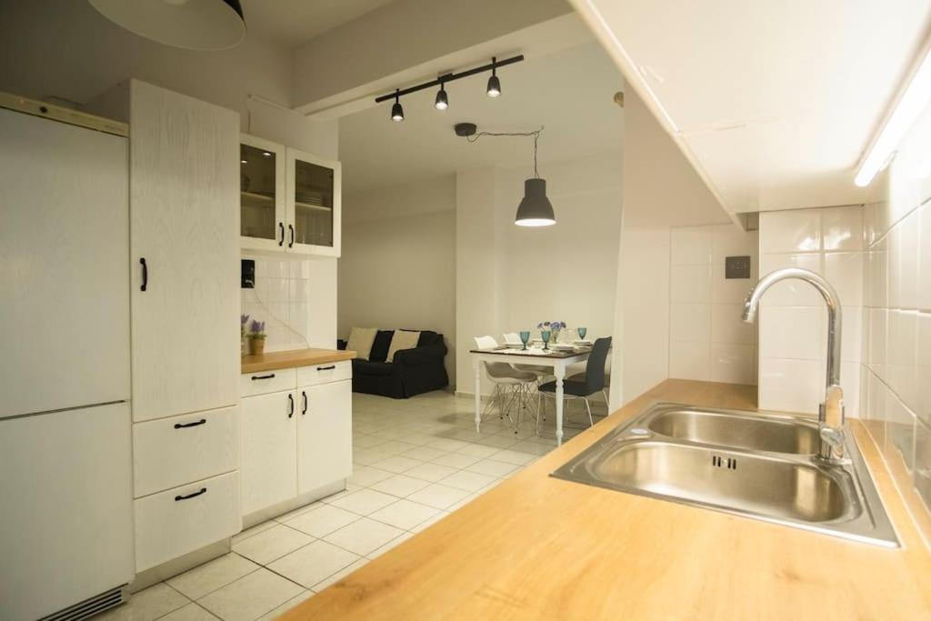 Apartment Manolia Sea View