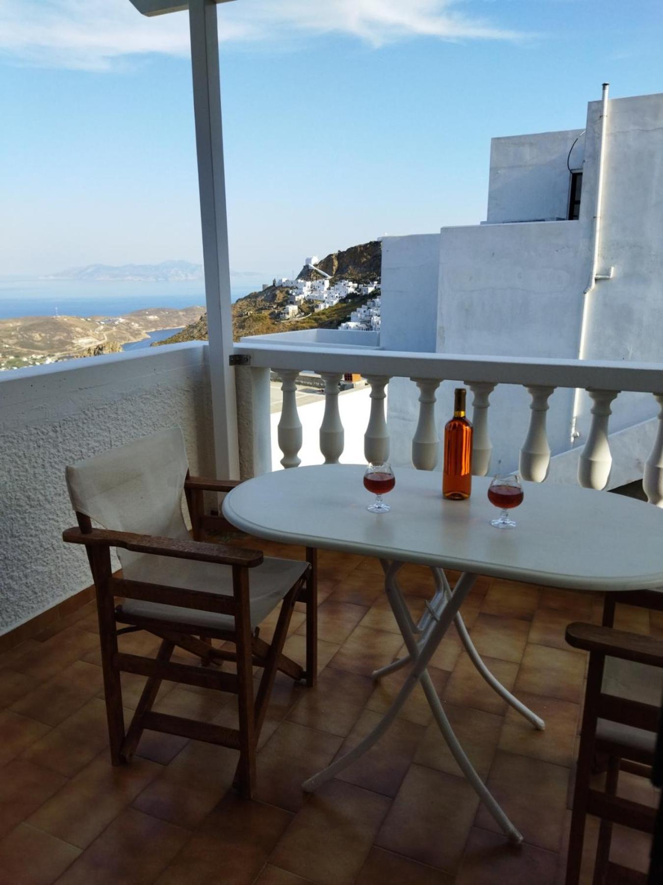 Anatoli Guest house