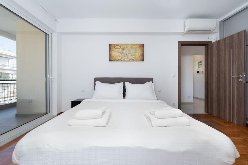 Seaside Breeze - 2 Bdrm In Palaio Faliro - Sea View Athens