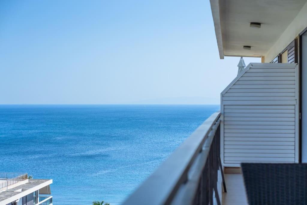 Apartment Seaside Breeze - 2 Bdrm In Palaio Faliro - Sea View *