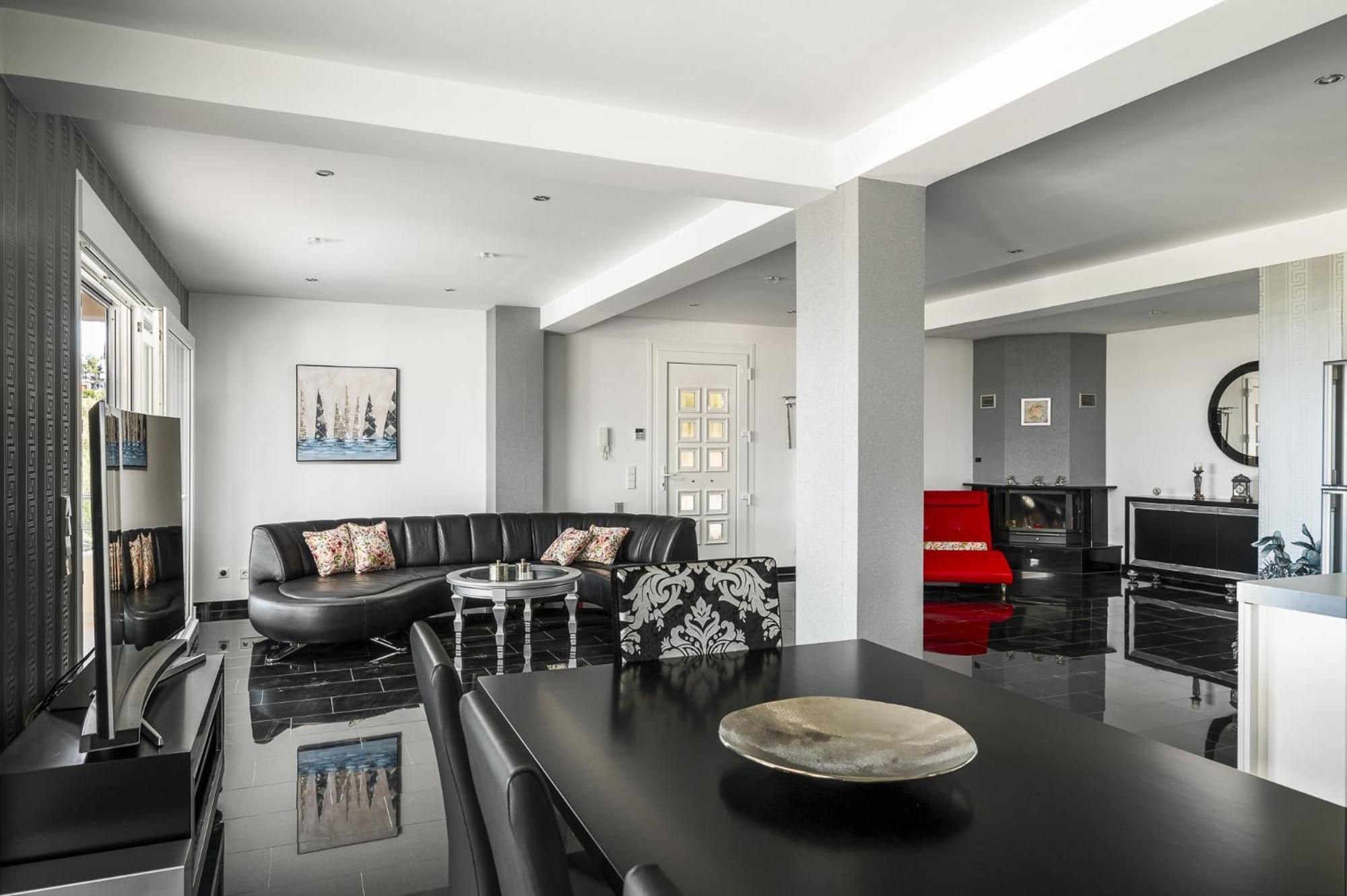 Euphoria Seaview Residences With Shared Pool By Konnect Apartment *