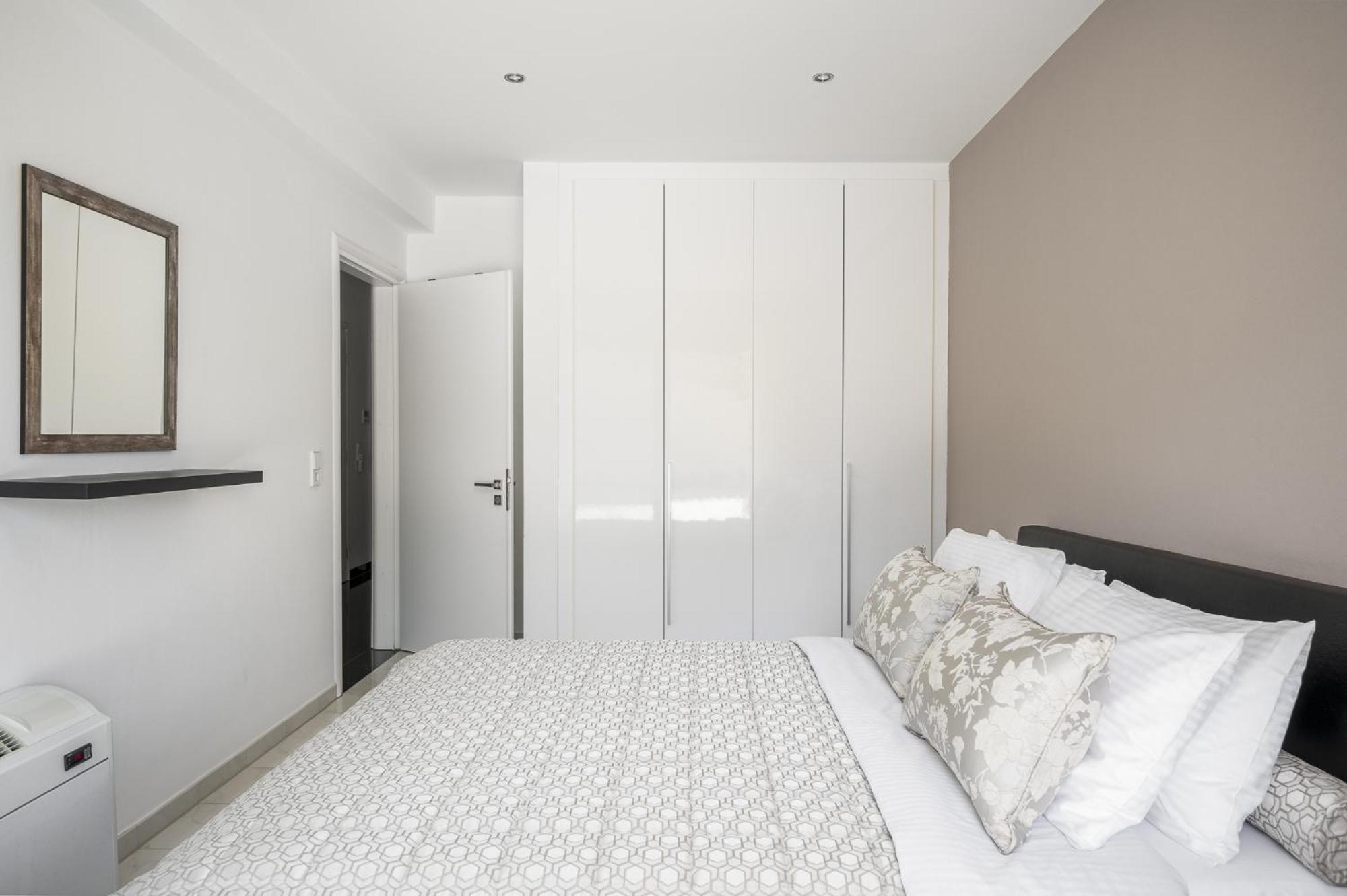 Apartment Euphoria Seaview Residences With Shared Pool By Konnect *