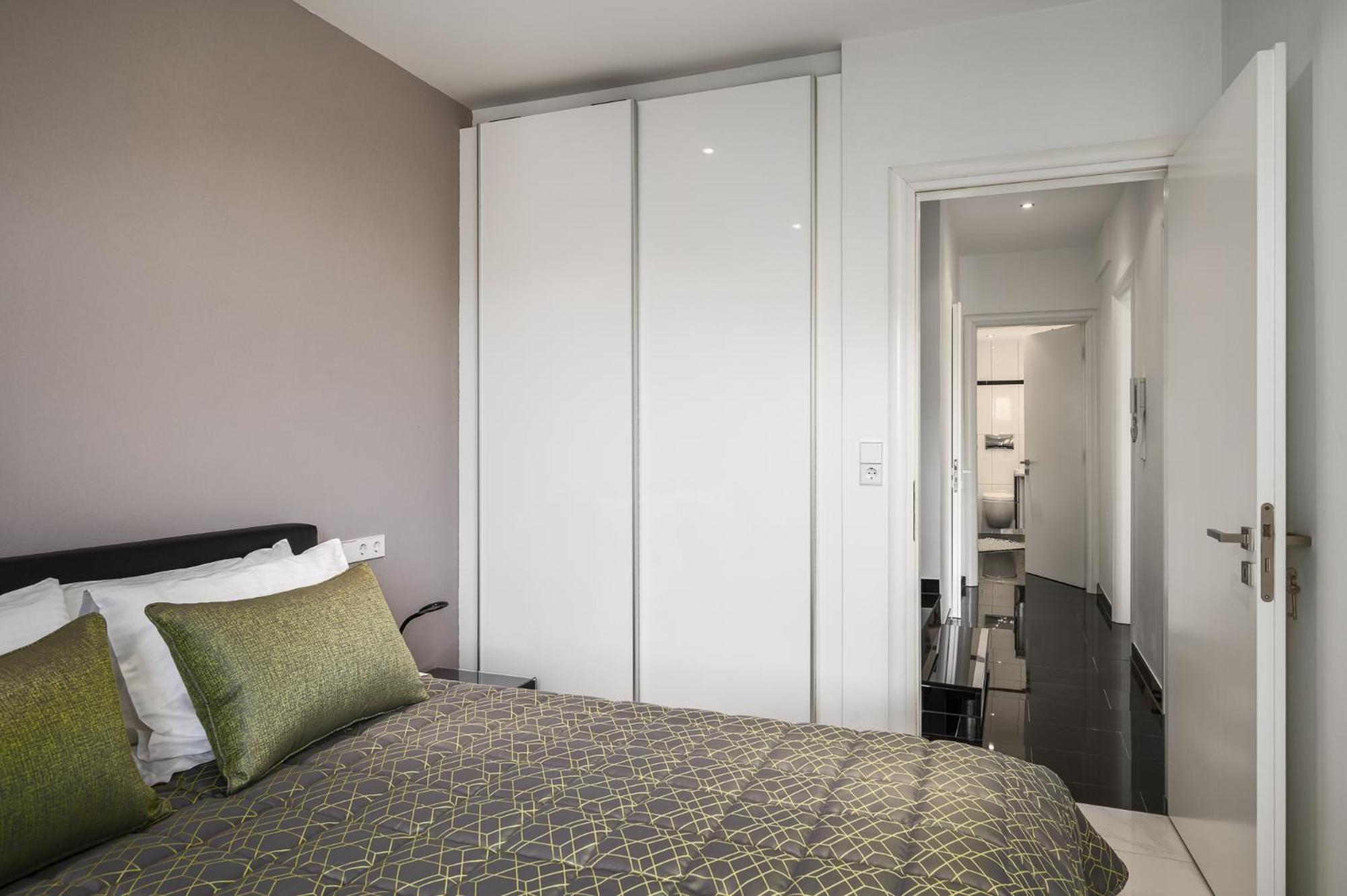 Euphoria Seaview Residences With Shared Pool By Konnect Apartment Gouvia