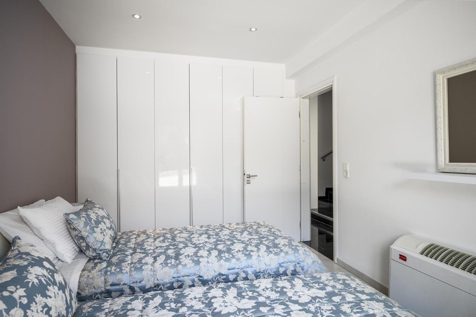 Euphoria Seaview Residences With Shared Pool By Konnect Apartment Gouvia