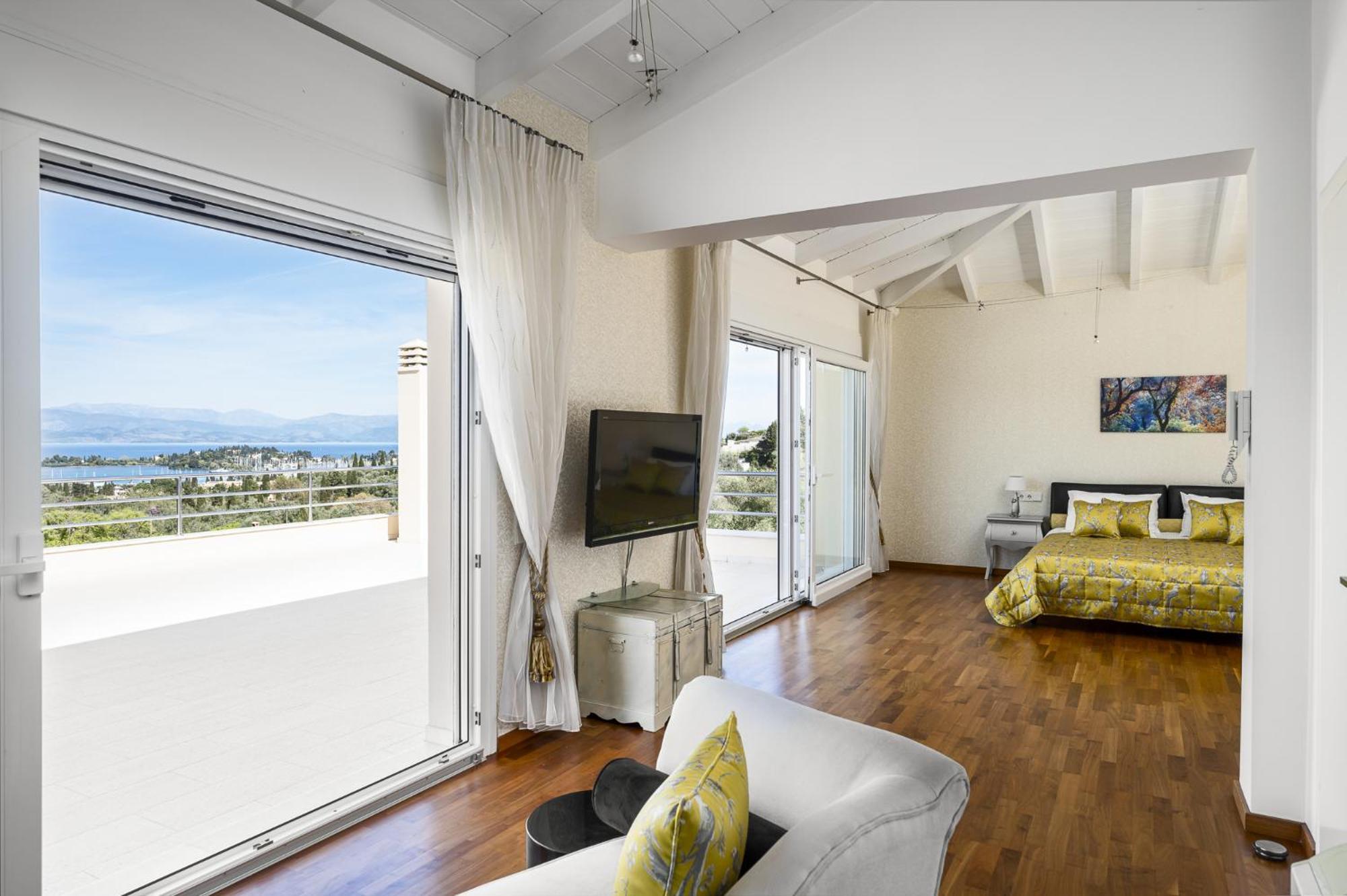 Euphoria Seaview Residences With Shared Pool By Konnect Apartment Gouvia
