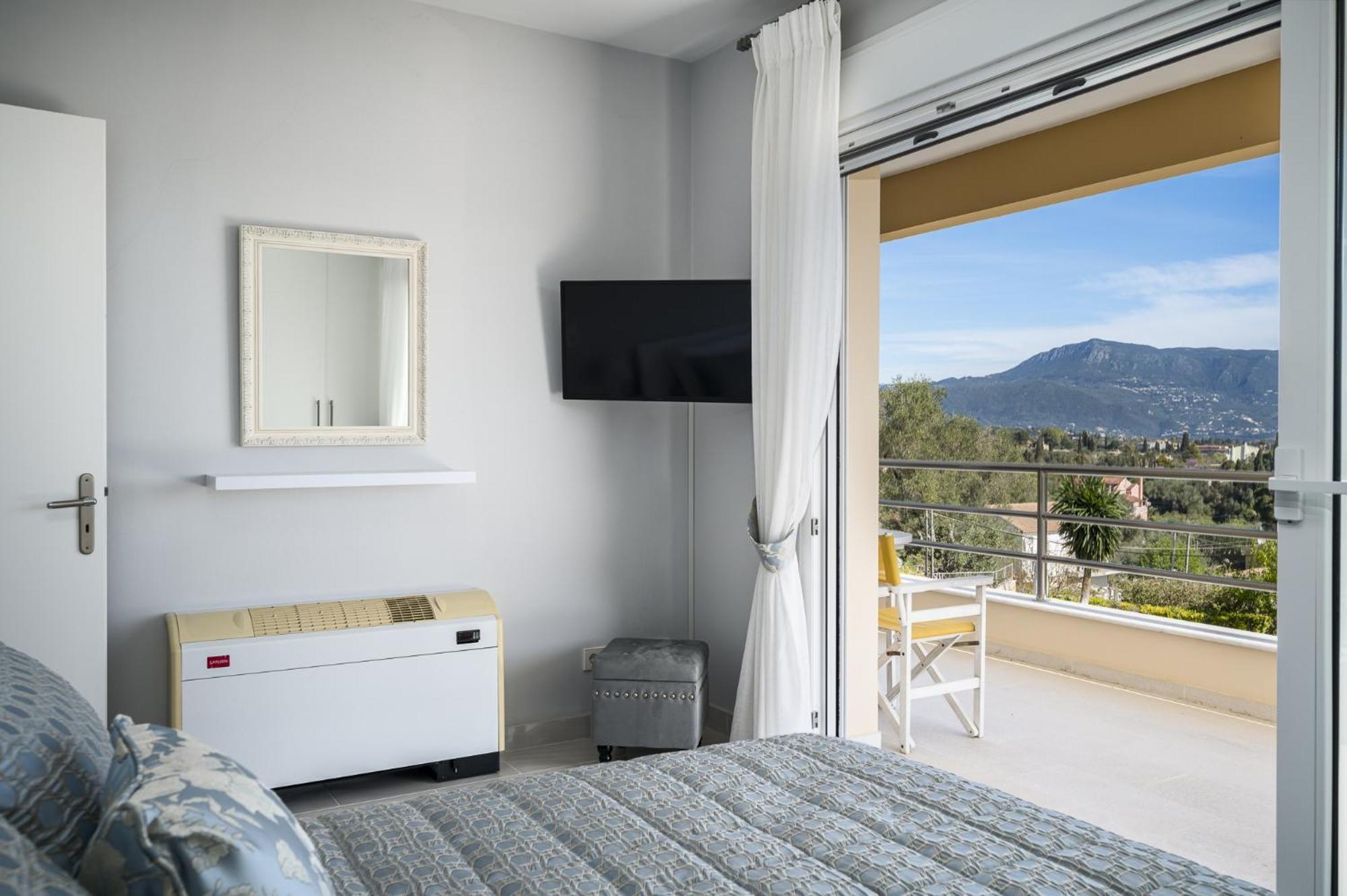 Euphoria Seaview Residences With Shared Pool By Konnect Apartment Gouvia