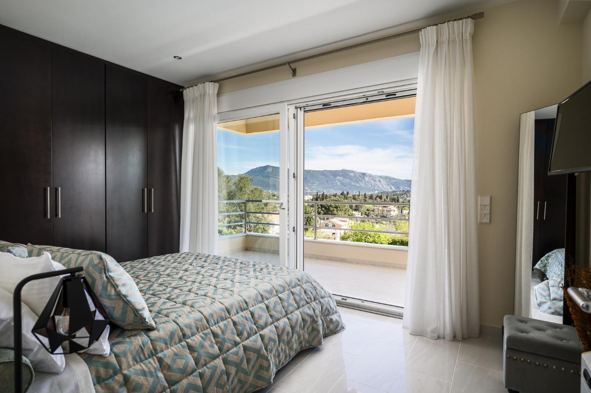 Euphoria Seaview Residences With Shared Pool By Konnect Apartment