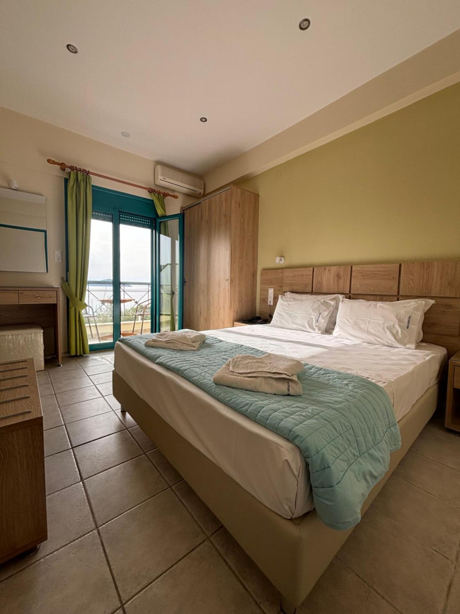Angeliki Hotel *