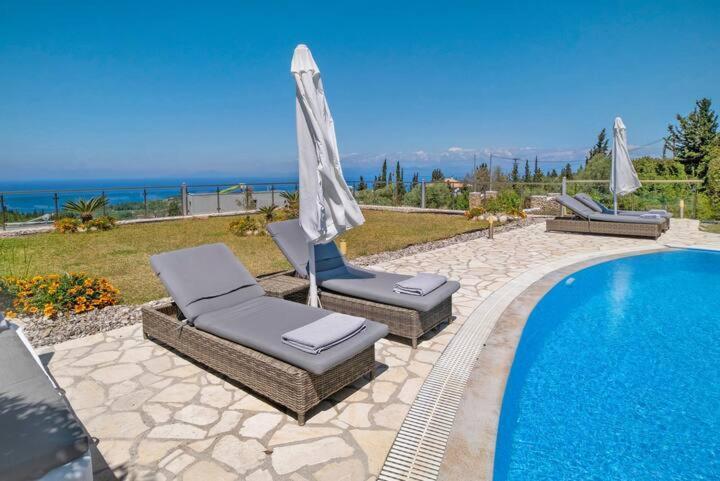 Villa Goudis *