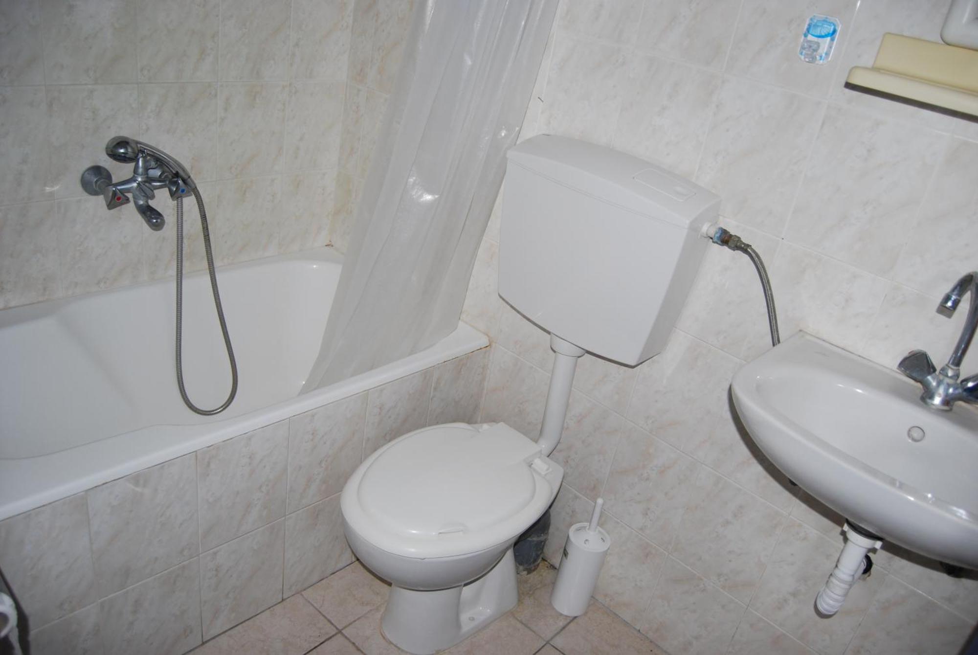 Apollo Guest house
