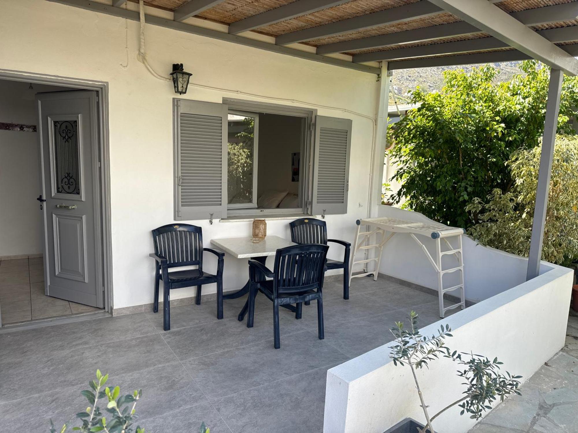 Guest house Akti And Livadi (Serifos)