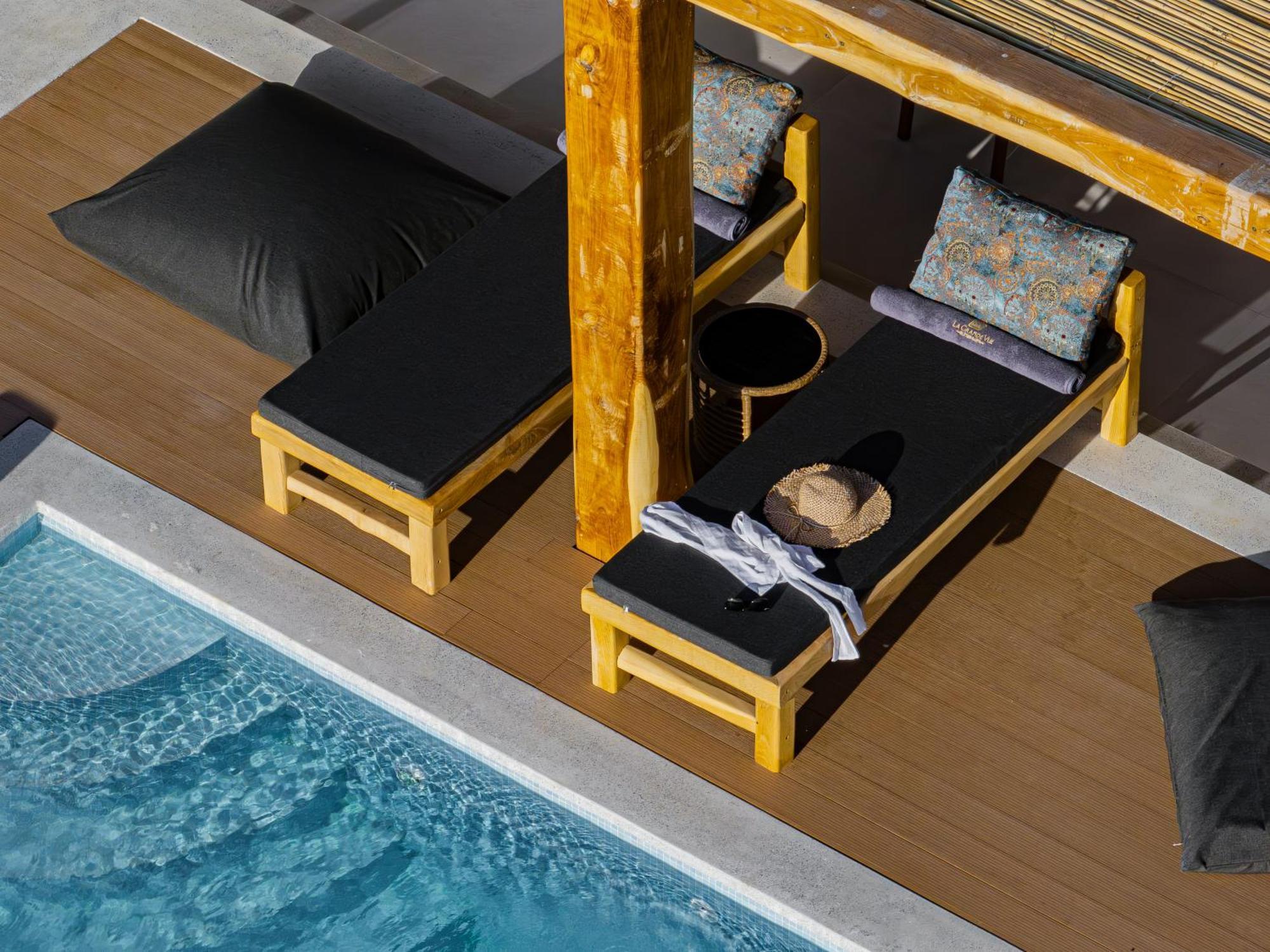 La Grande Vue-private Hilltop With Private Pools * Vivlos