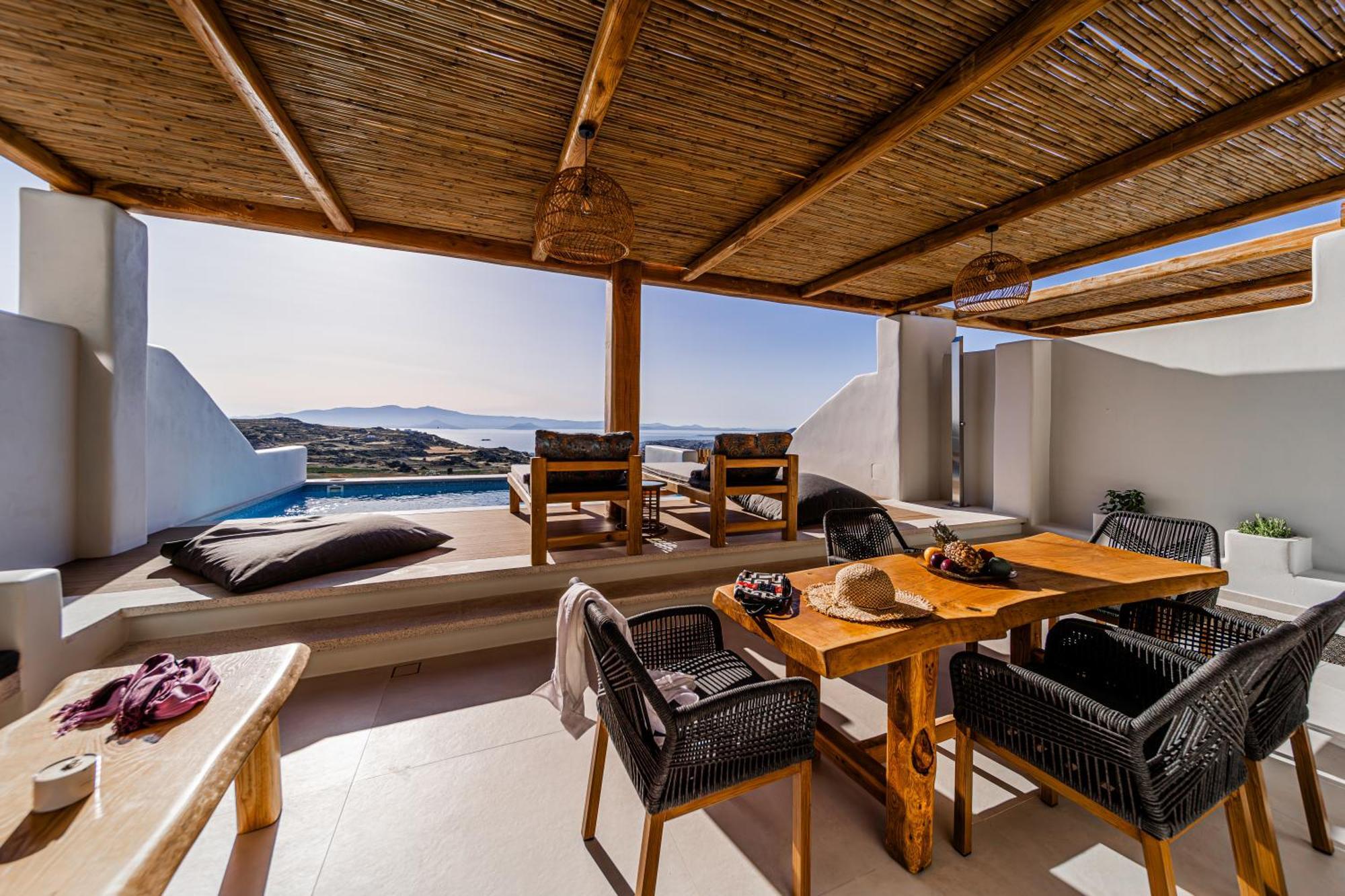 Villa La Grande Vue-private Hilltop With Private Pools Vivlos