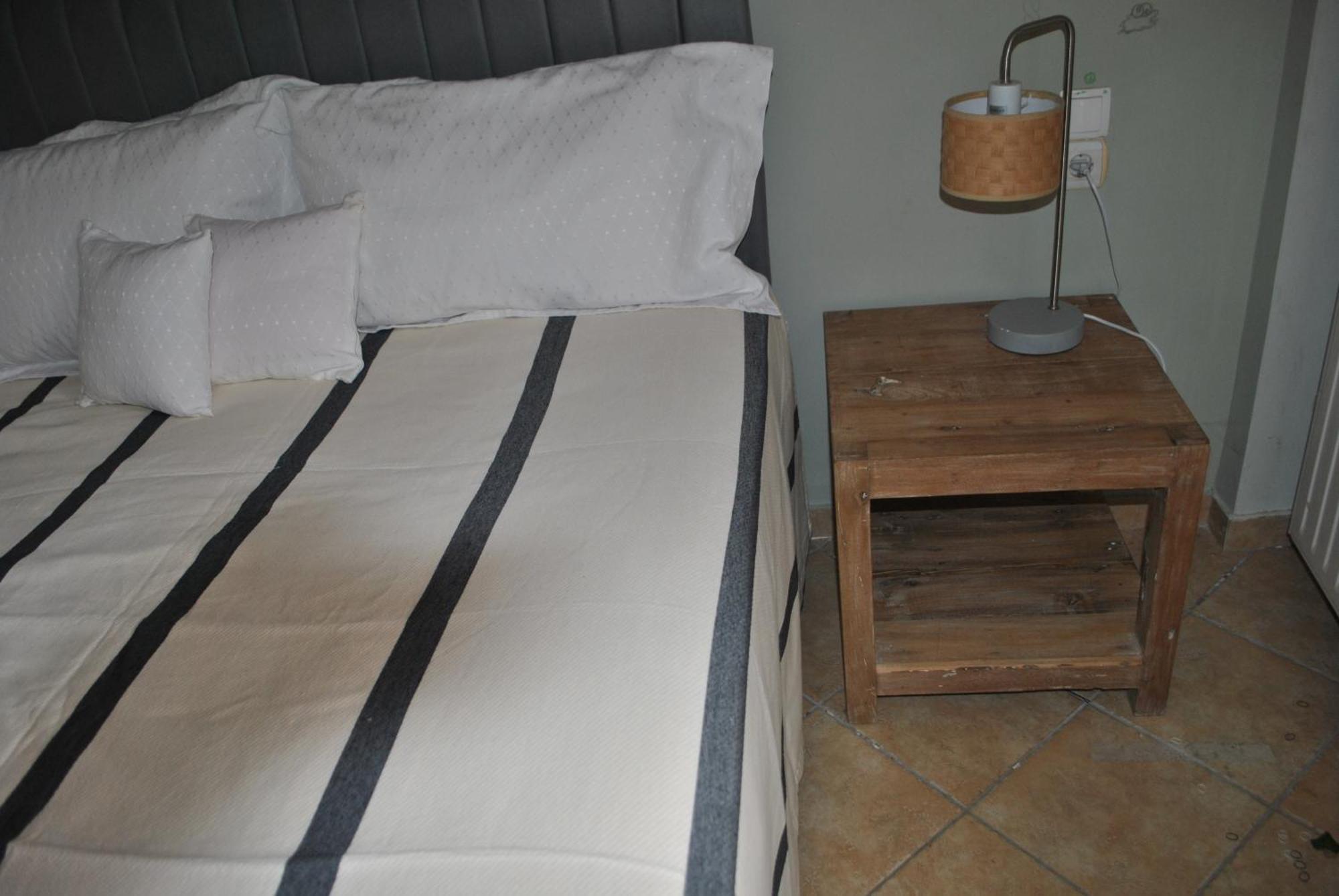 Amaryllis House * Parga