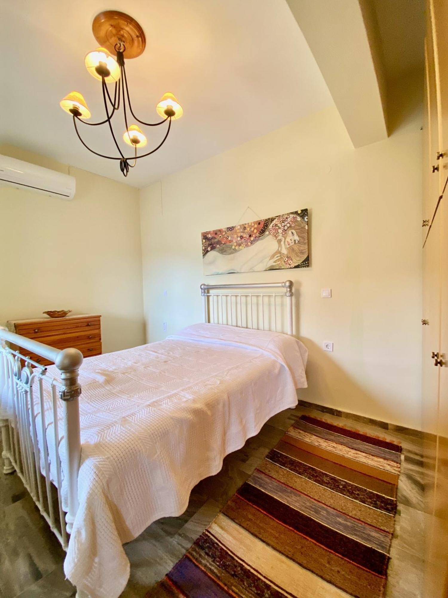 Holiday home Captain's House Emborios