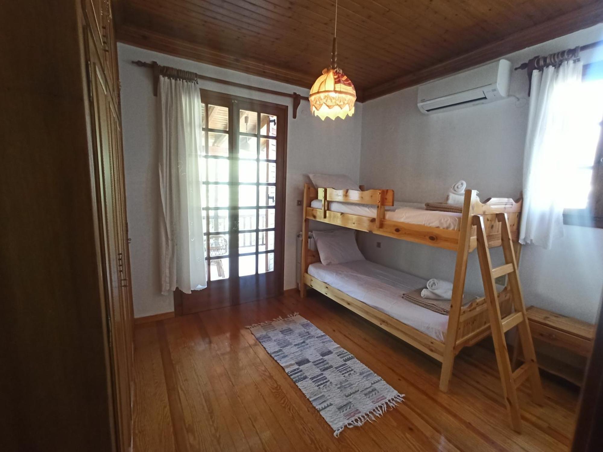 Seaside Selana Holiday home Nikiana