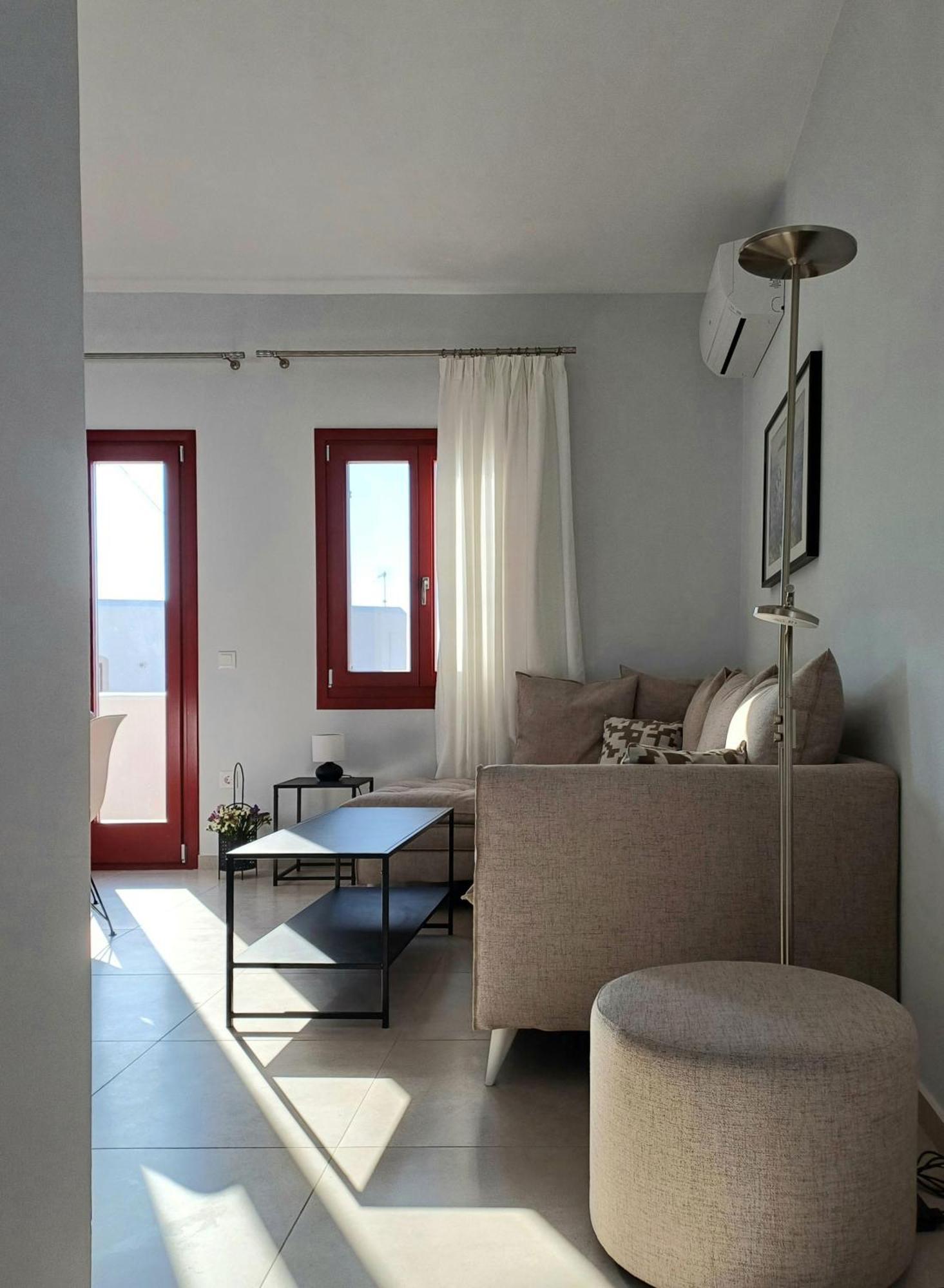 Serene 3br Hideaway In Naxos! *