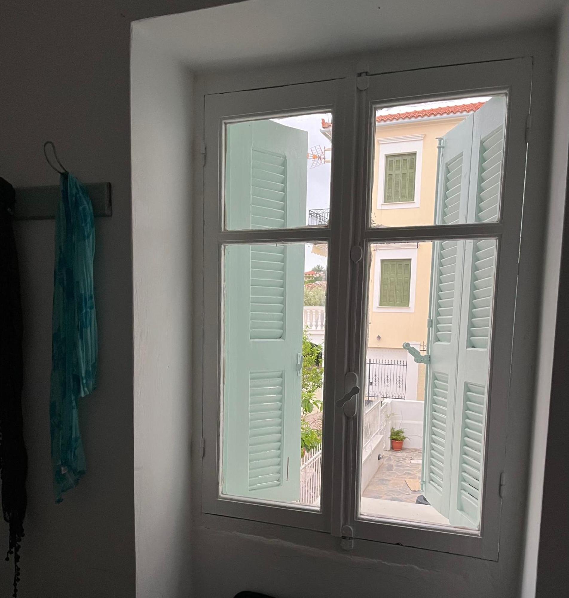 Authentic Rooftop House Holiday home Galaxidi