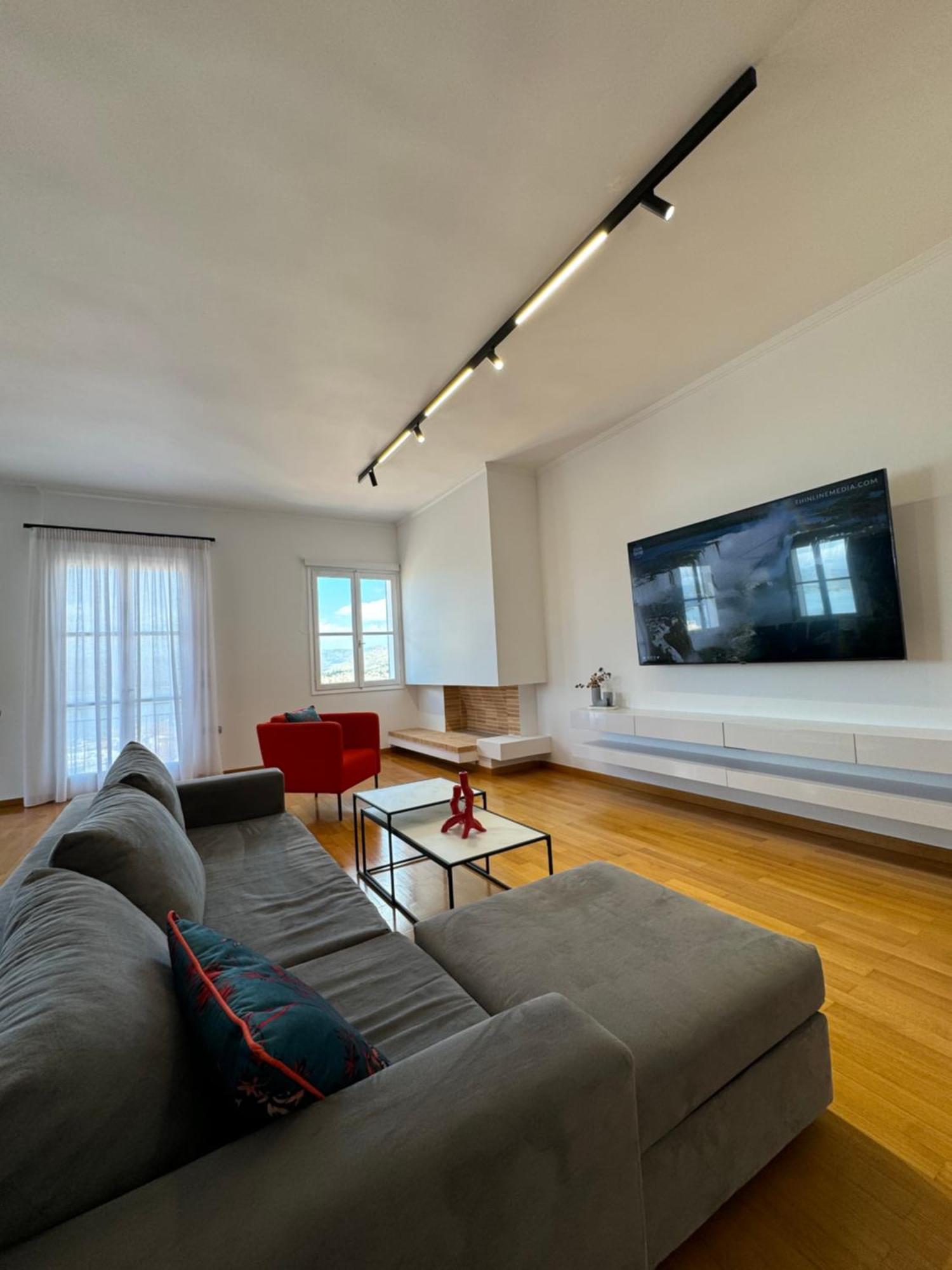 S&f Luxury Apartment