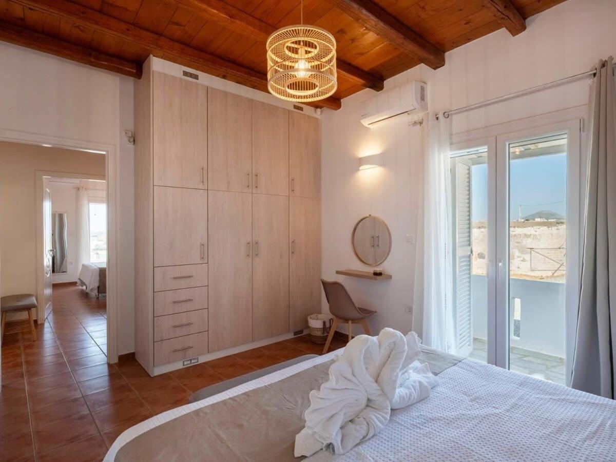 Myrsini Traditional Hillside Holiday home *