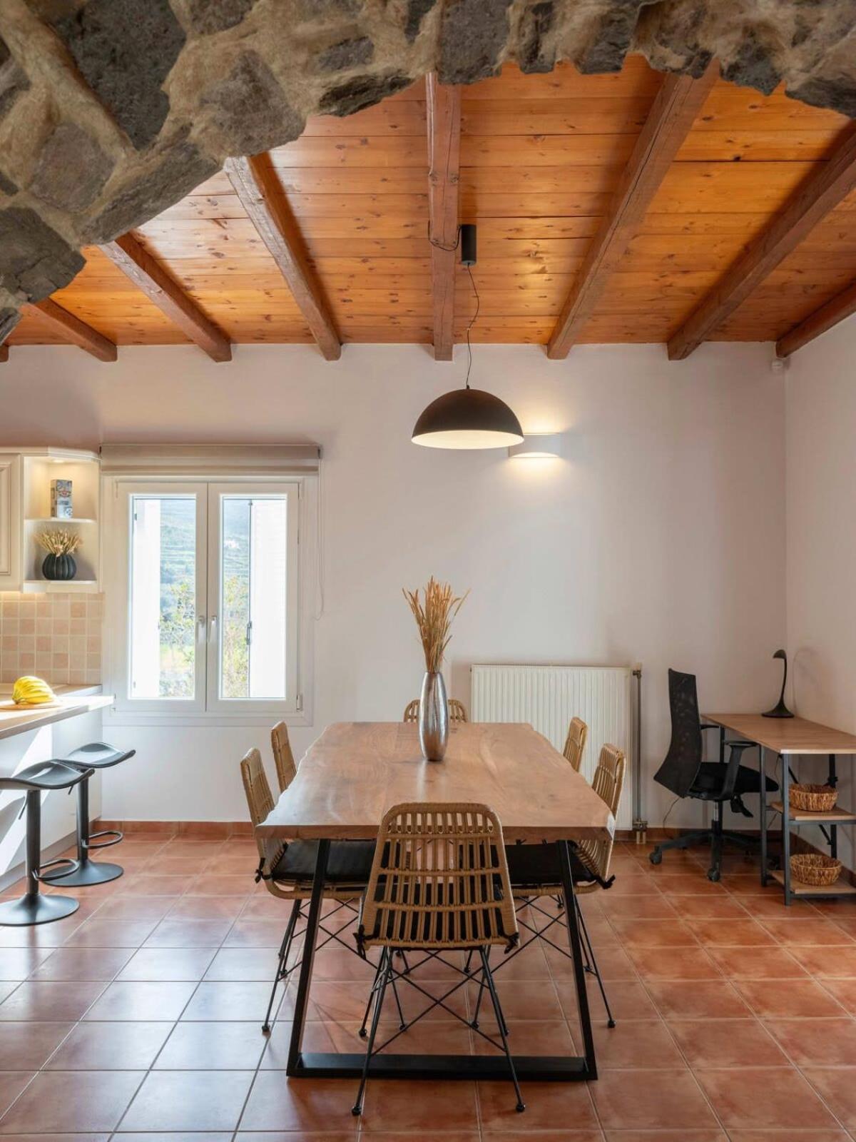 Myrsini Traditional Hillside Holiday home *