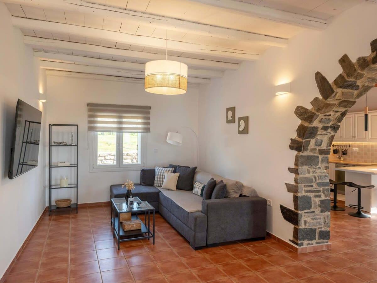 Myrsini Traditional Hillside Holiday home Parikia (Paros)