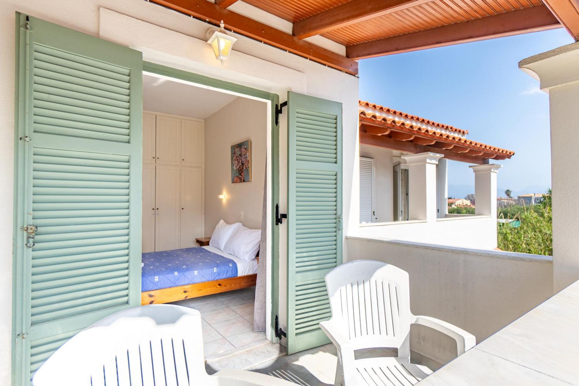 Olivea 4 *