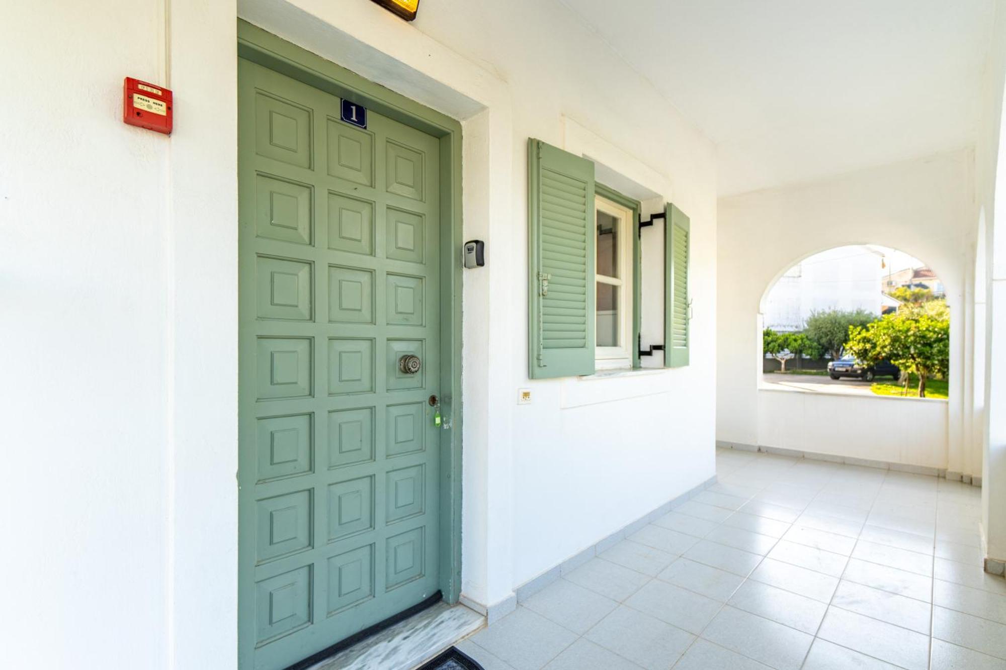 Apartment Olivea 1 *