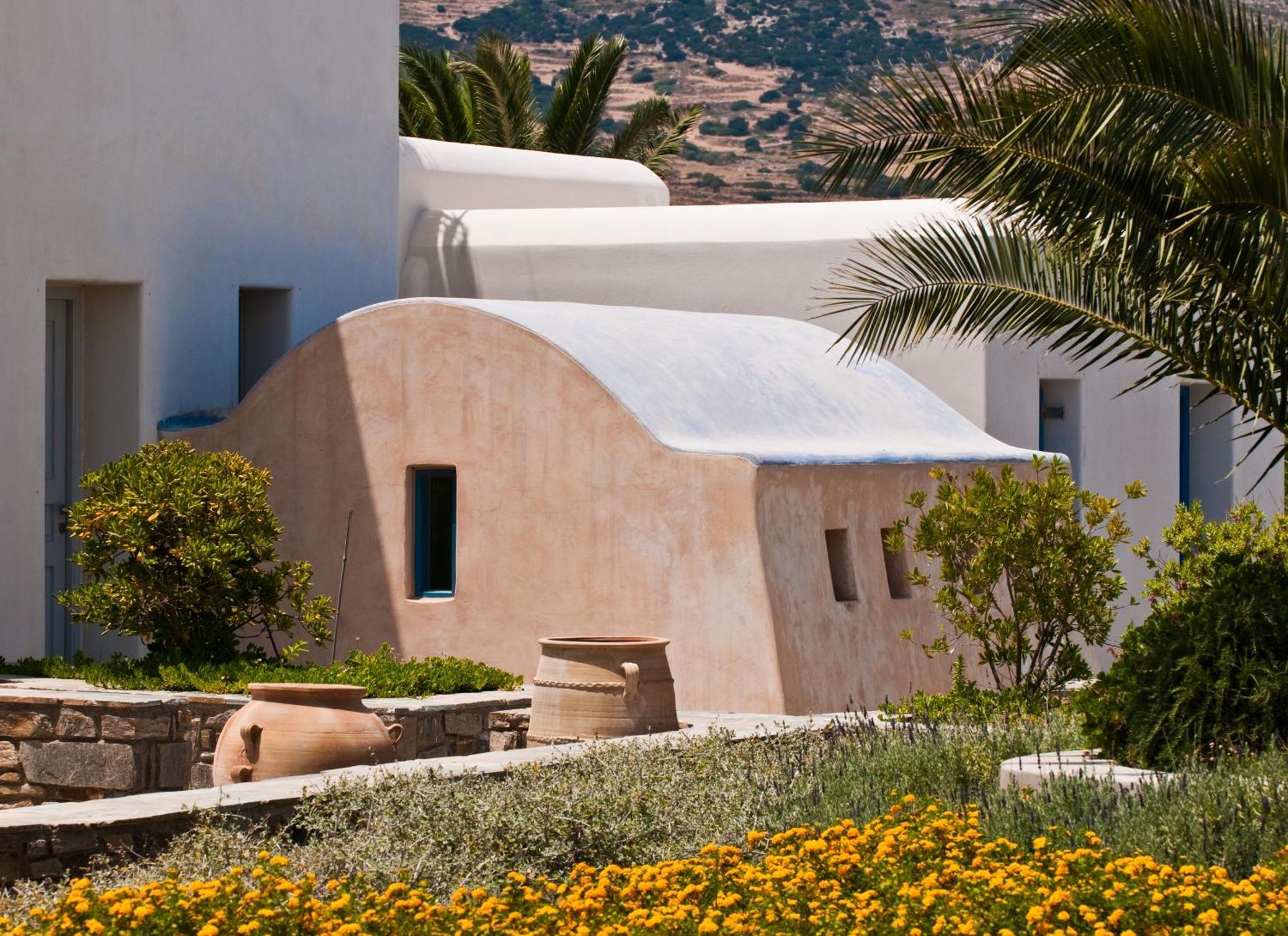 Poseidon Of Paros & 5*