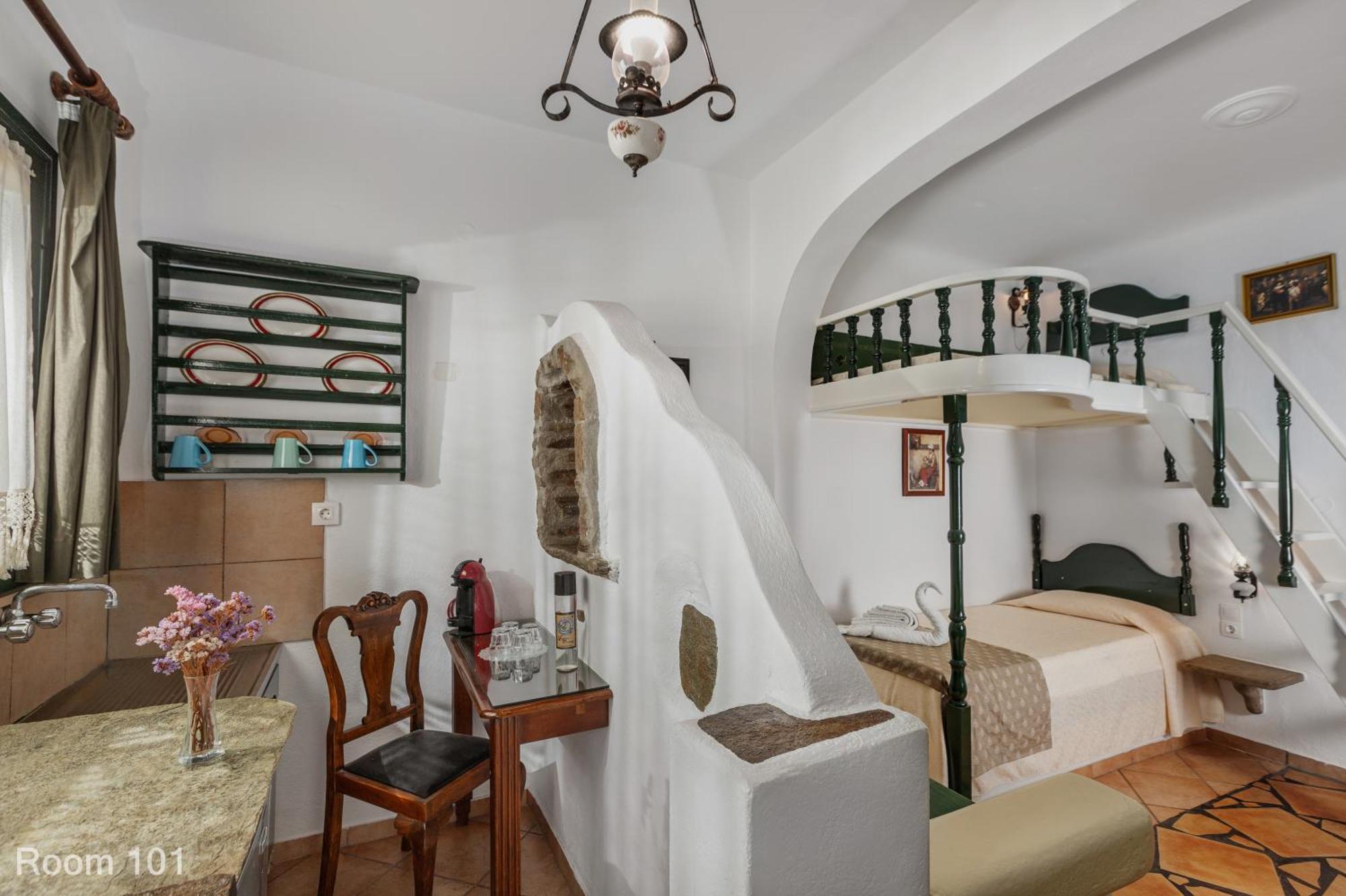Voreades Aparthotel Tinos